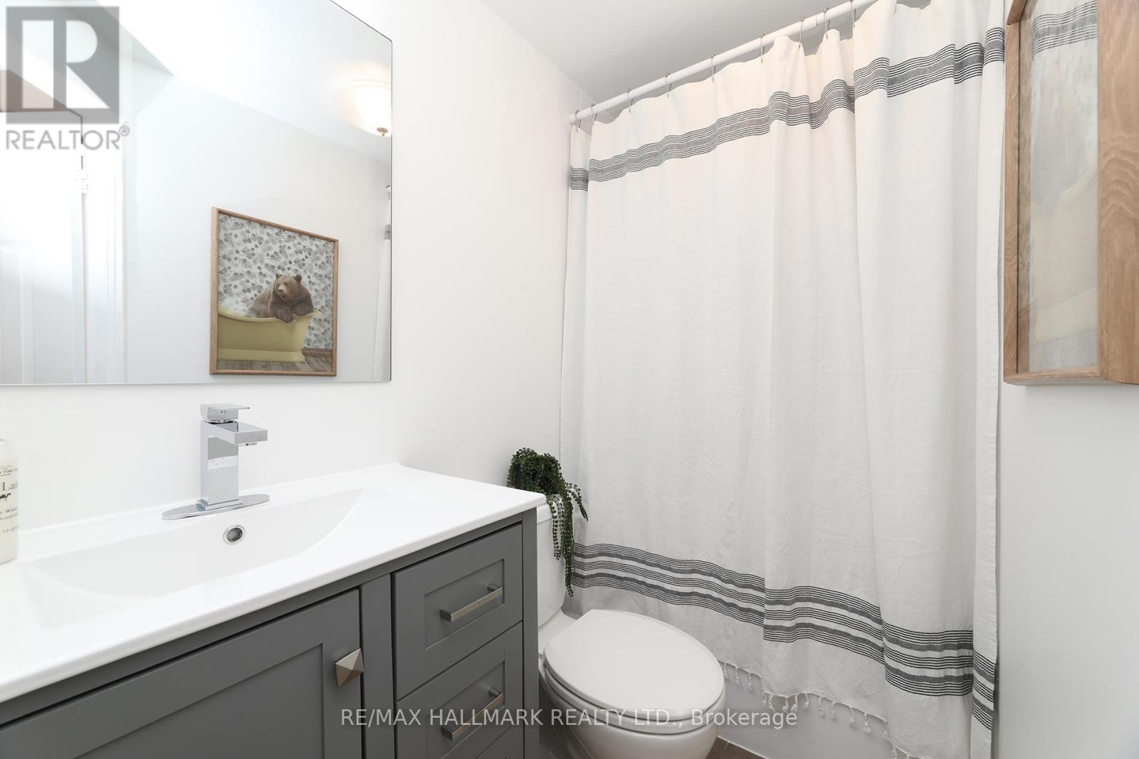 787 Sammon Avenue, Toronto, Ontario  M4C 2E6 - Photo 20 - E13084526