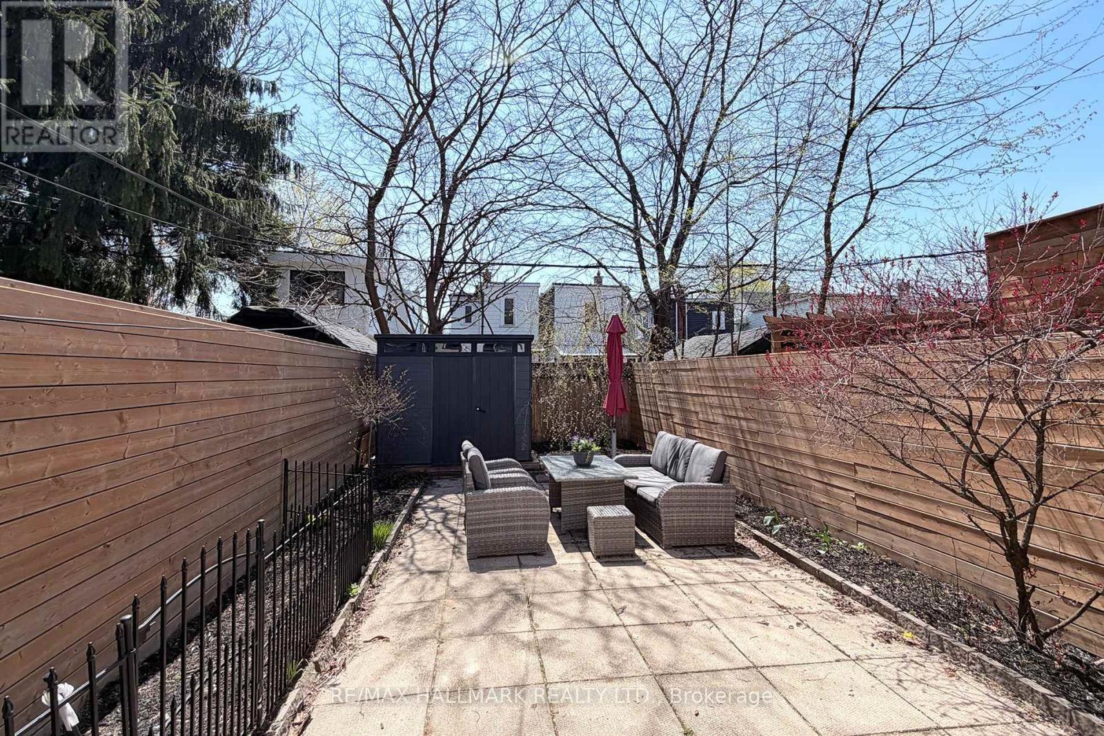 787 Sammon Avenue, Toronto, Ontario  M4C 2E6 - Photo 26 - E13084526