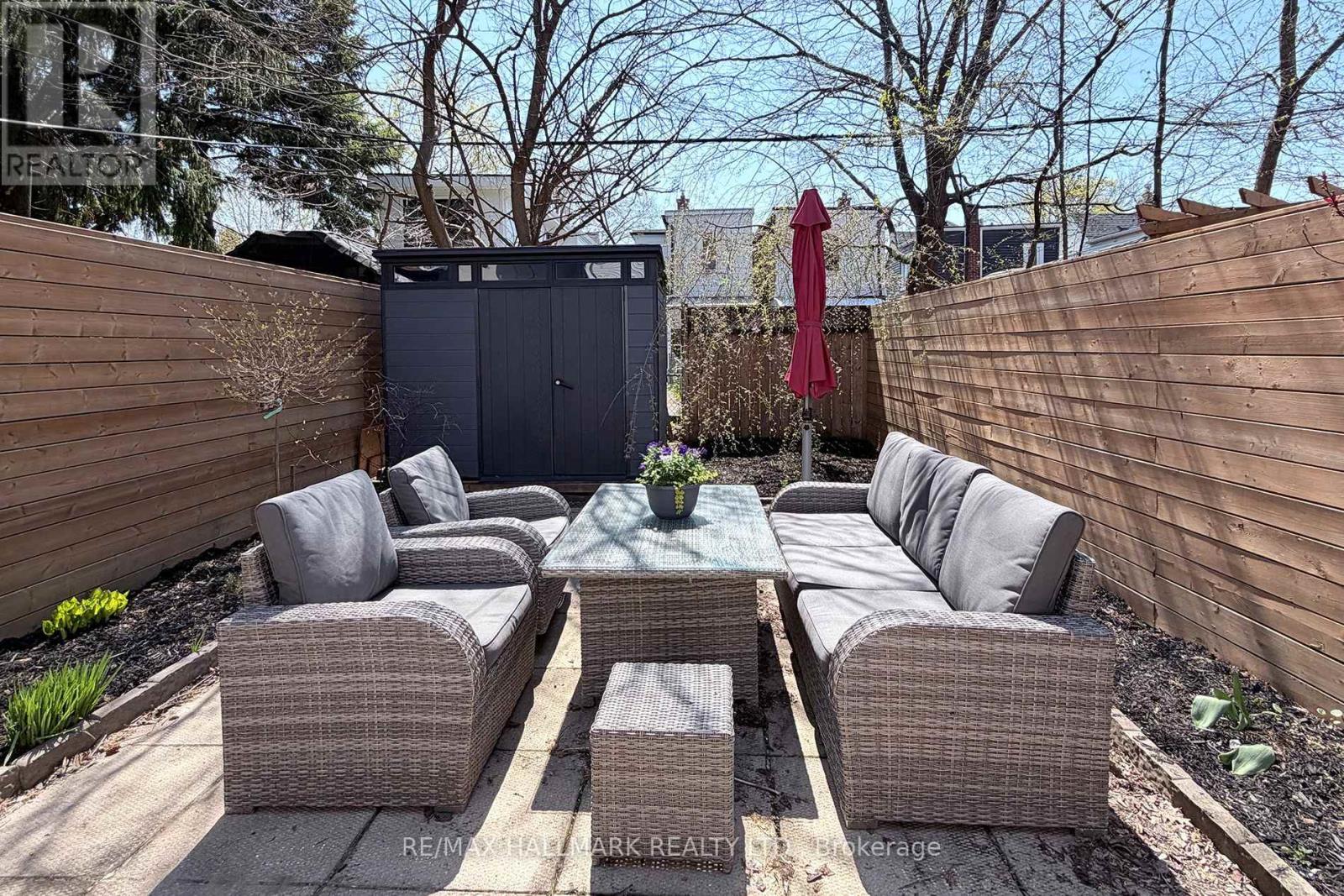787 Sammon Avenue, Toronto, Ontario  M4C 2E6 - Photo 27 - E13084526