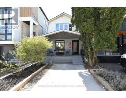 787 SAMMON AVENUE, Toronto, Ontario