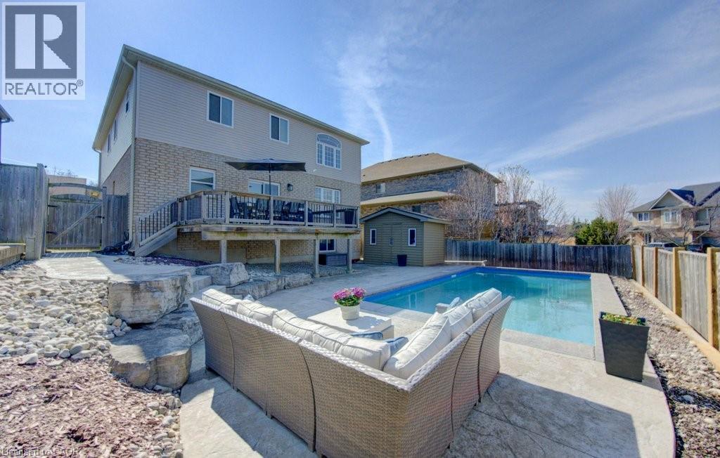414 Zeller Drive, Kitchener, Ontario  N2A 0C7 - Photo 1 - 40826742