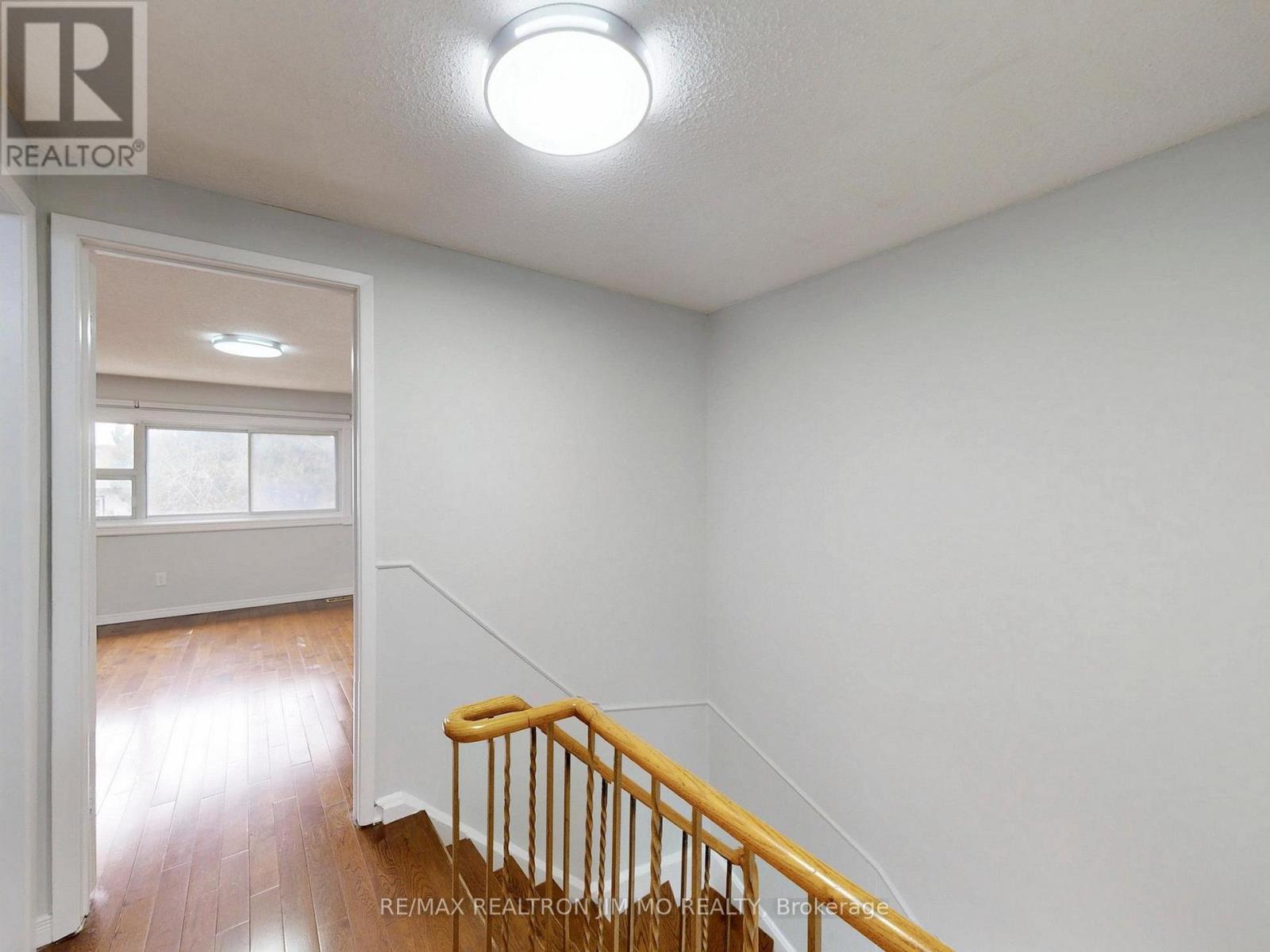130 Jenny Wren Way, Toronto, Ontario  M2H 2Z2 - Photo 21 - C12982474
