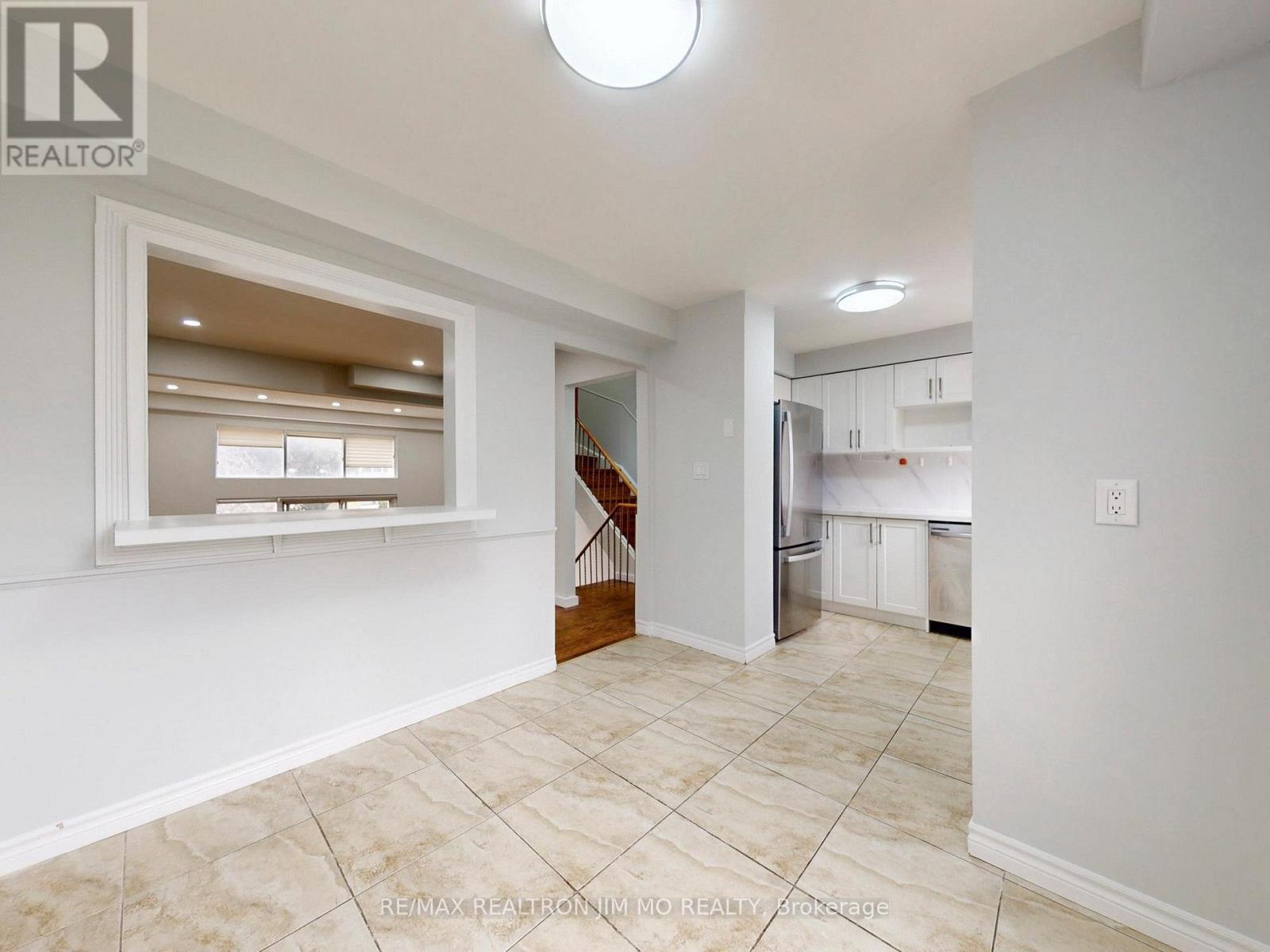 130 Jenny Wren Way, Toronto, Ontario  M2H 2Z2 - Photo 18 - C12982474