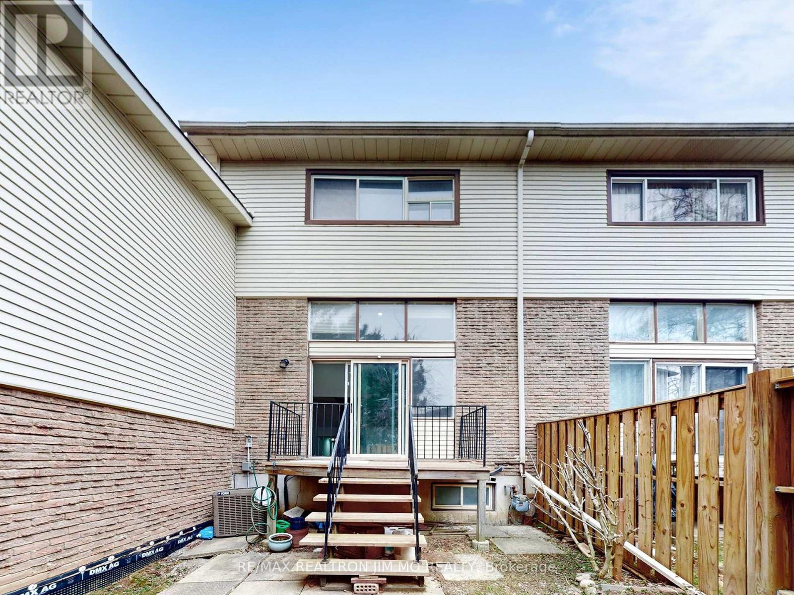 130 Jenny Wren Way, Toronto, Ontario  M2H 2Z2 - Photo 47 - C12982474
