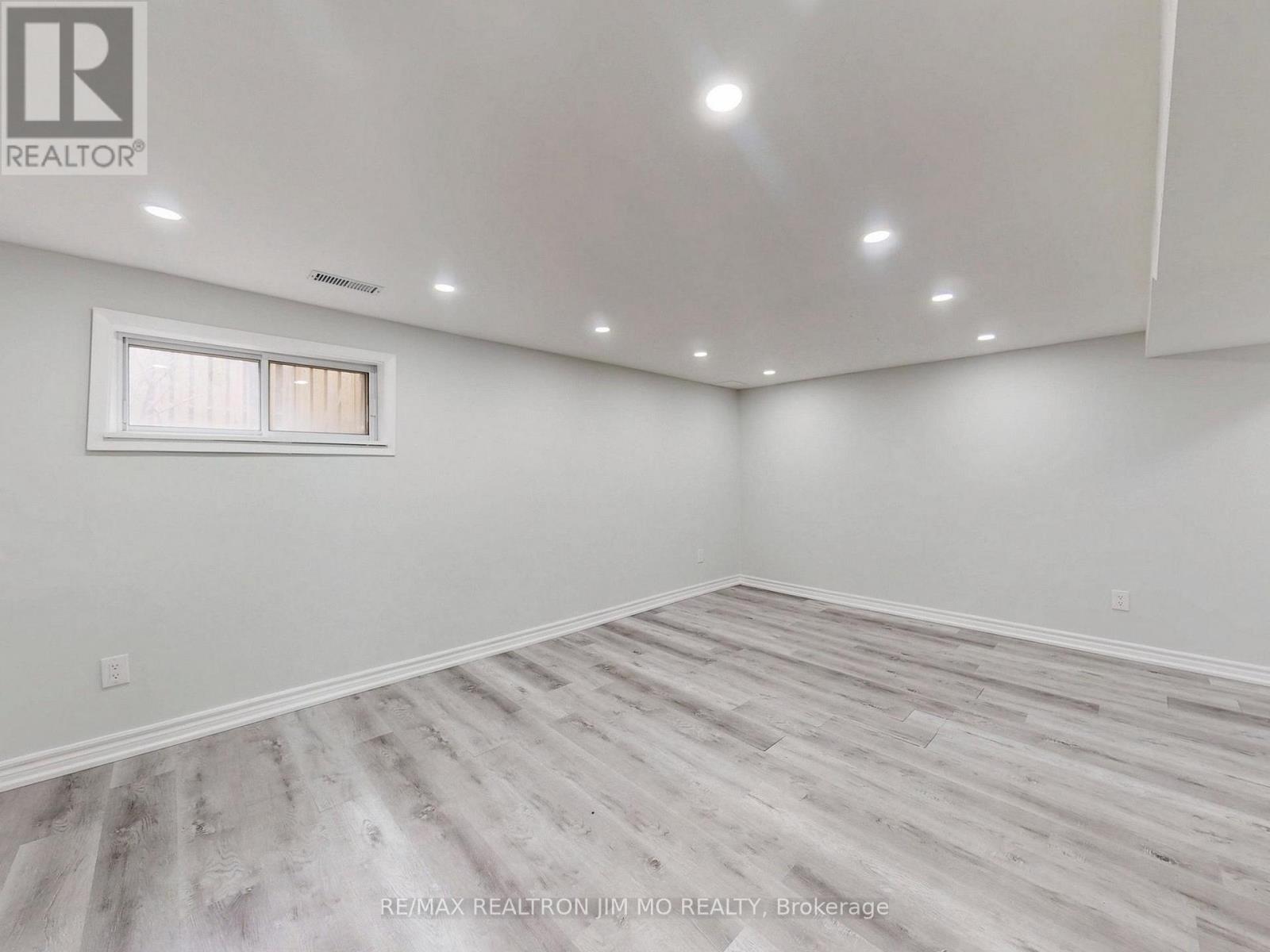 130 Jenny Wren Way, Toronto, Ontario  M2H 2Z2 - Photo 42 - C12982474