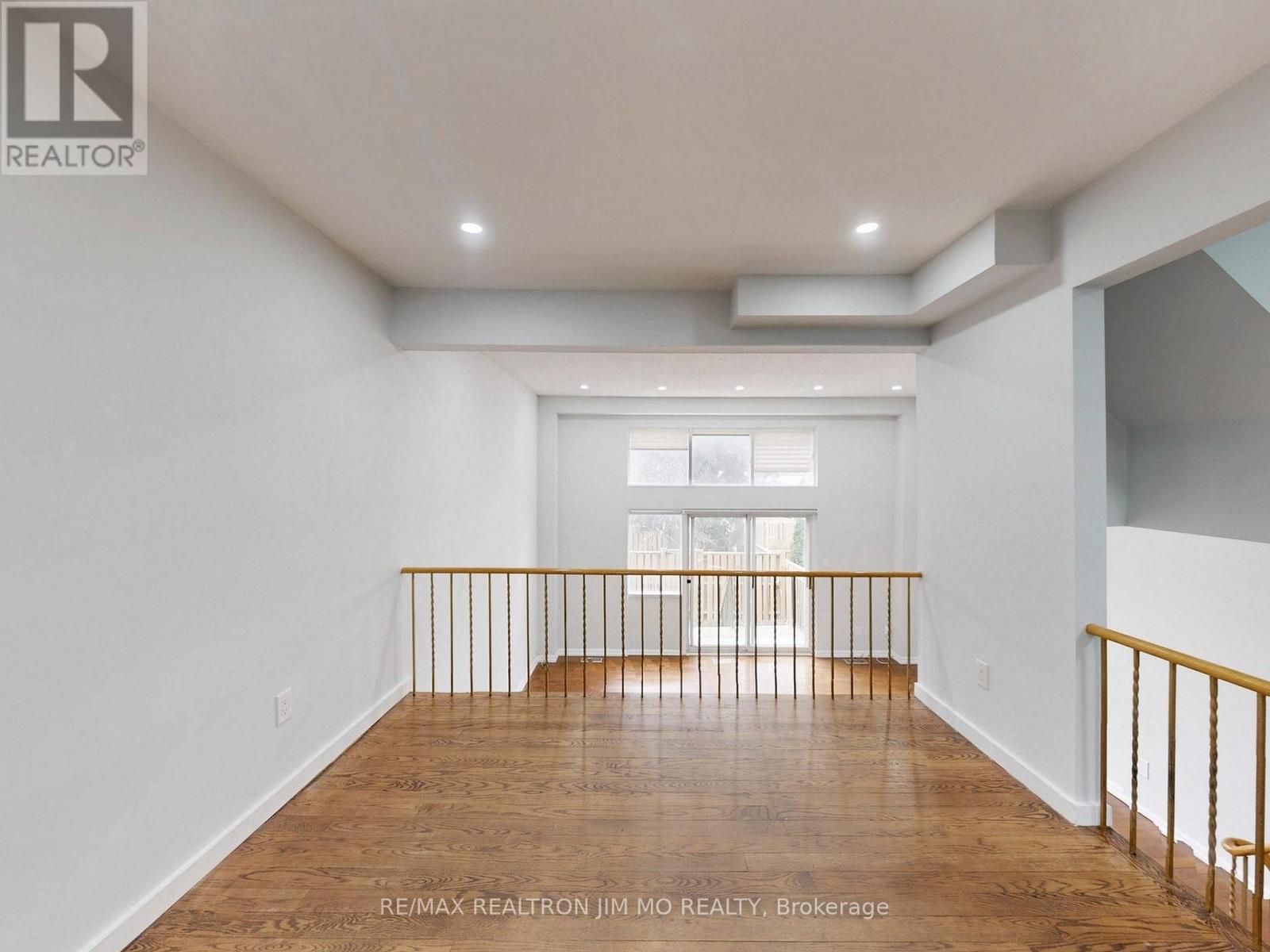 130 Jenny Wren Way, Toronto, Ontario  M2H 2Z2 - Photo 7 - C12982474