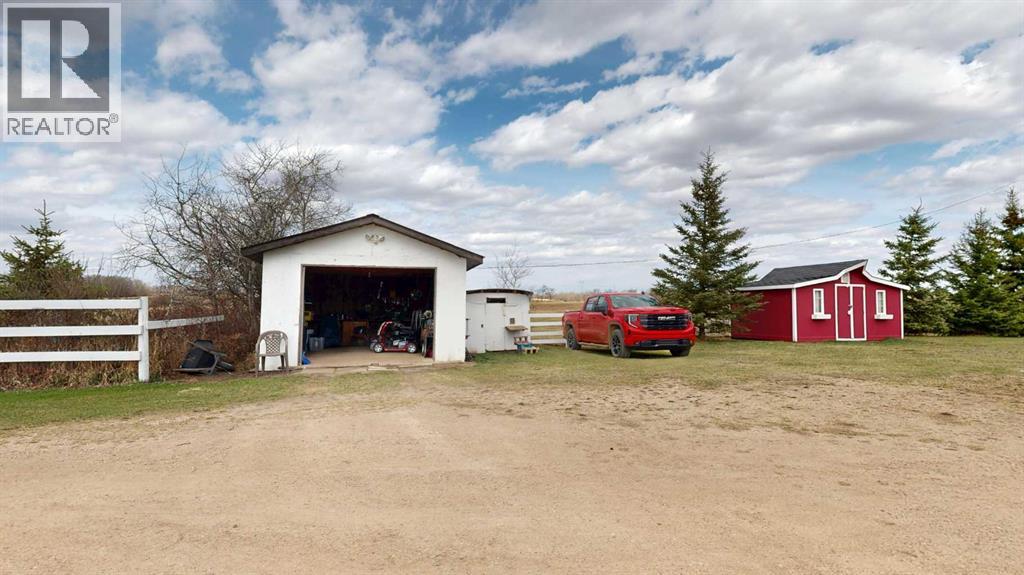 39507 Hwy 56, County Of, Alberta  T0C 2L0 - Photo 47 - A2307561