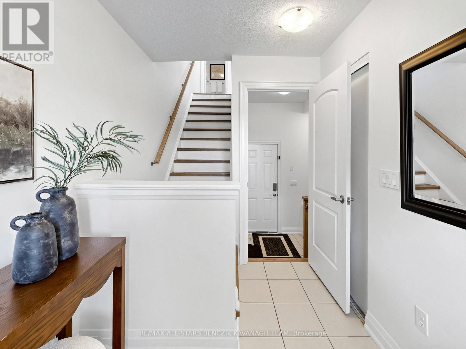 22 Baker Hill Boulevard, Whitchurch-Stouffville, Ontario  L4A 1Y6 - Photo 3 - N13084262