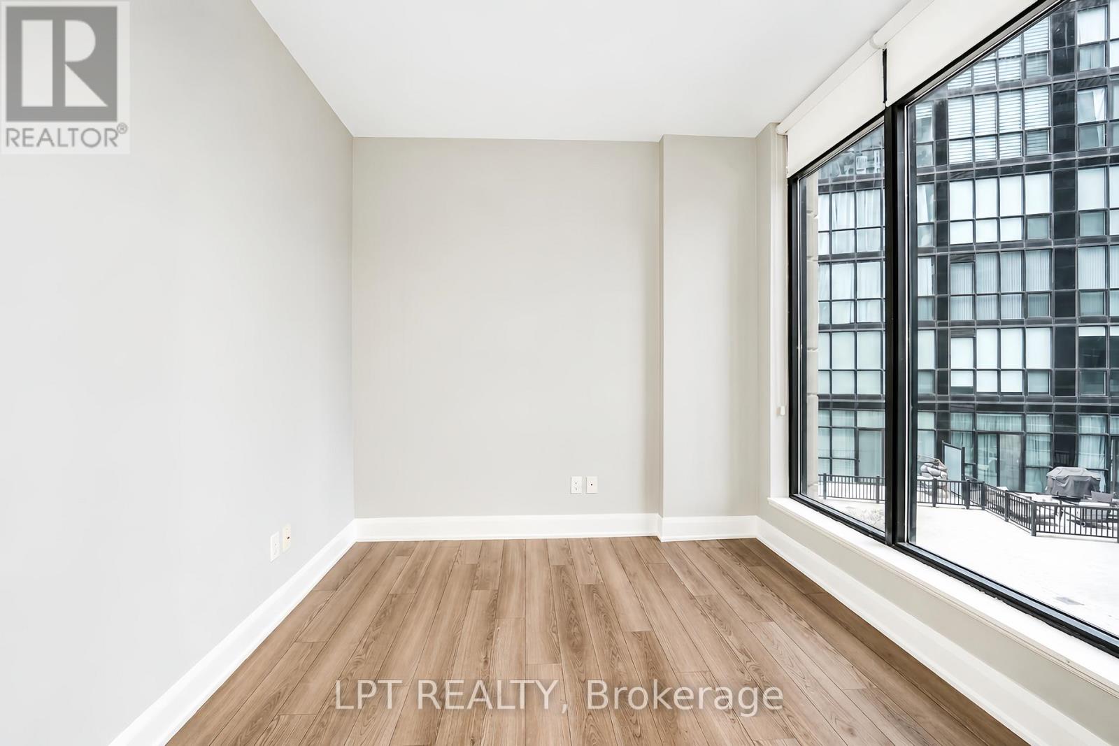 312 - 2900 Highway 7 W, Vaughan, Ontario  L4K 0G3 - Photo 12 - N13084340