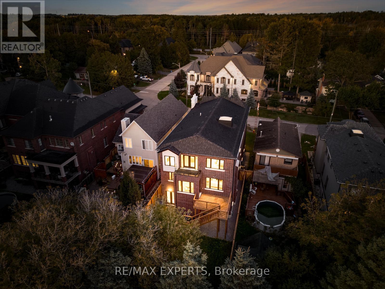 88 Moray Avenue, Richmond Hill, Ontario  L4E 3E2 - Photo 5 - N13084346
