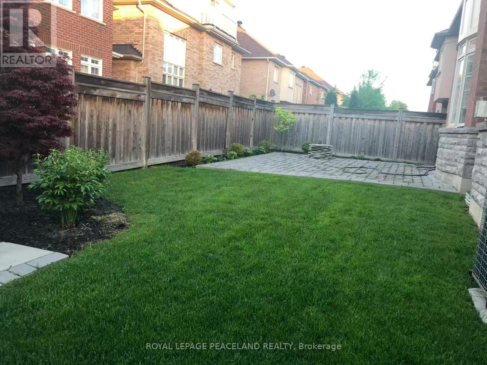 23 Halldorson Avenue, Aurora, Ontario  L4G 7Z1 - Photo 23 - N13084482