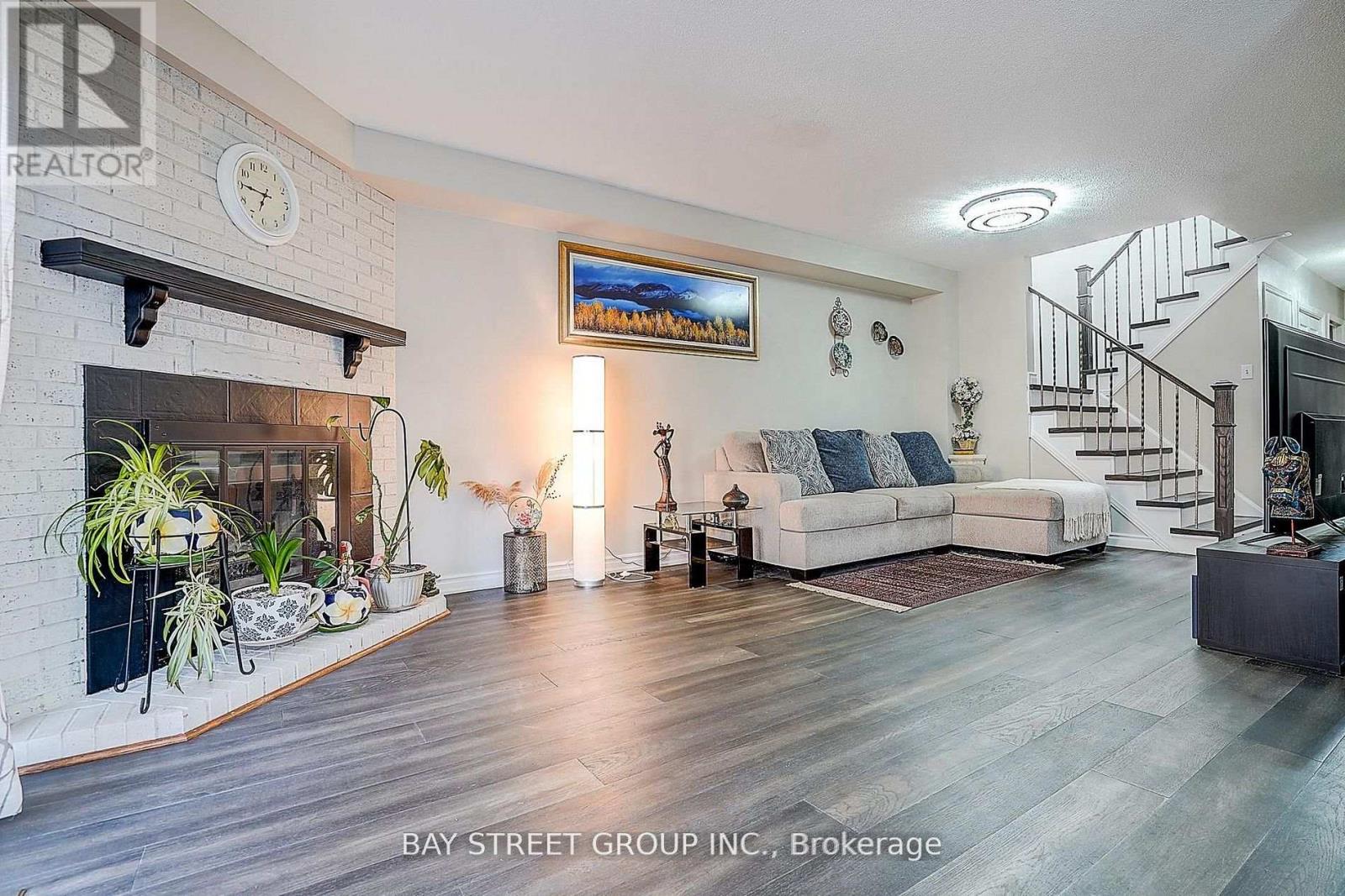 43 Bluesky Crescent, Richmond Hill, Ontario  L4C 8J2 - Photo 24 - N13084528
