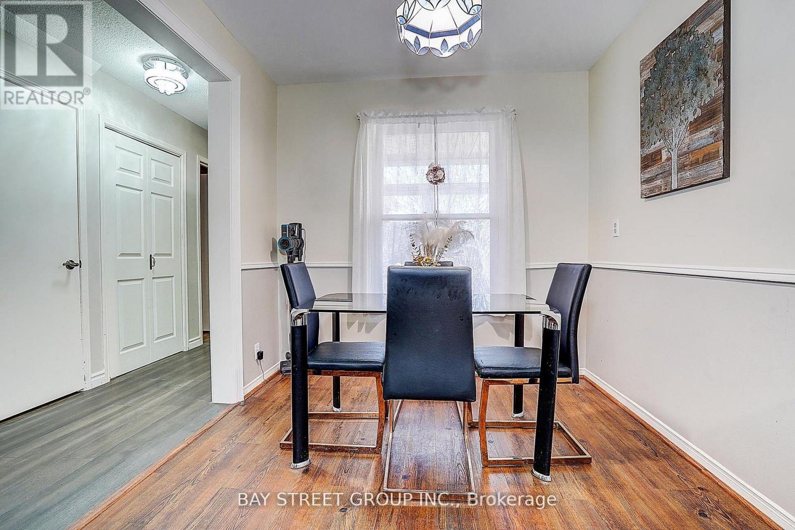 43 Bluesky Crescent, Richmond Hill, Ontario  L4C 8J2 - Photo 25 - N13084528