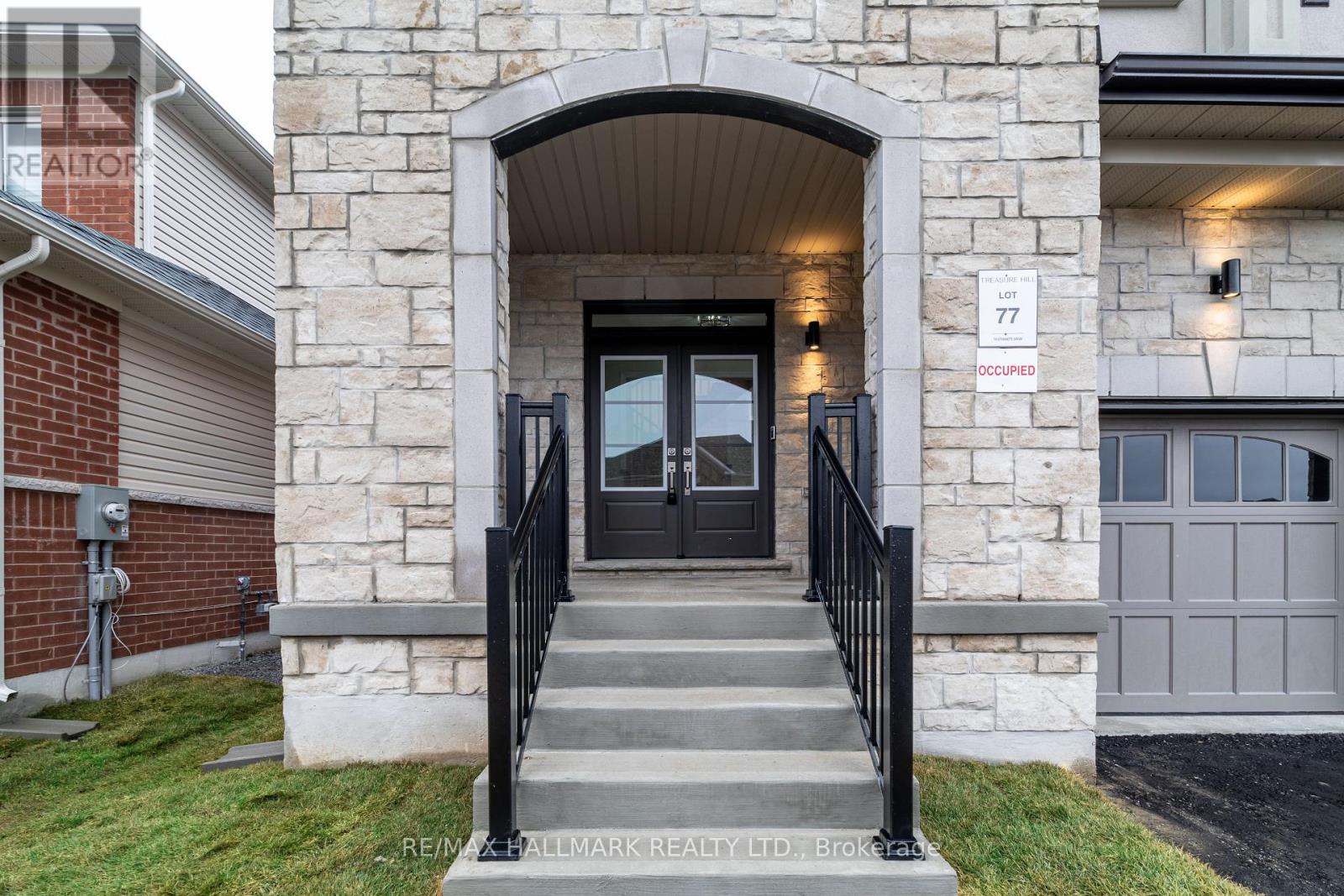 19 Stennett Drive, Georgina, Ontario  L4P 0J4 - Photo 2 - N13084554