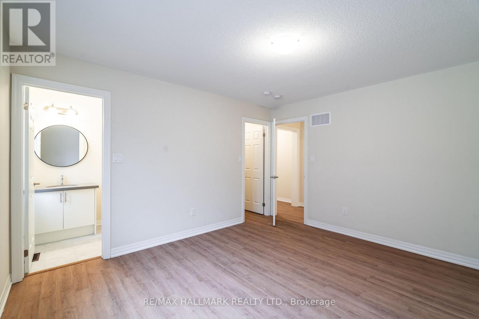 19 Stennett Drive, Georgina, Ontario  L4P 0J4 - Photo 21 - N13084554