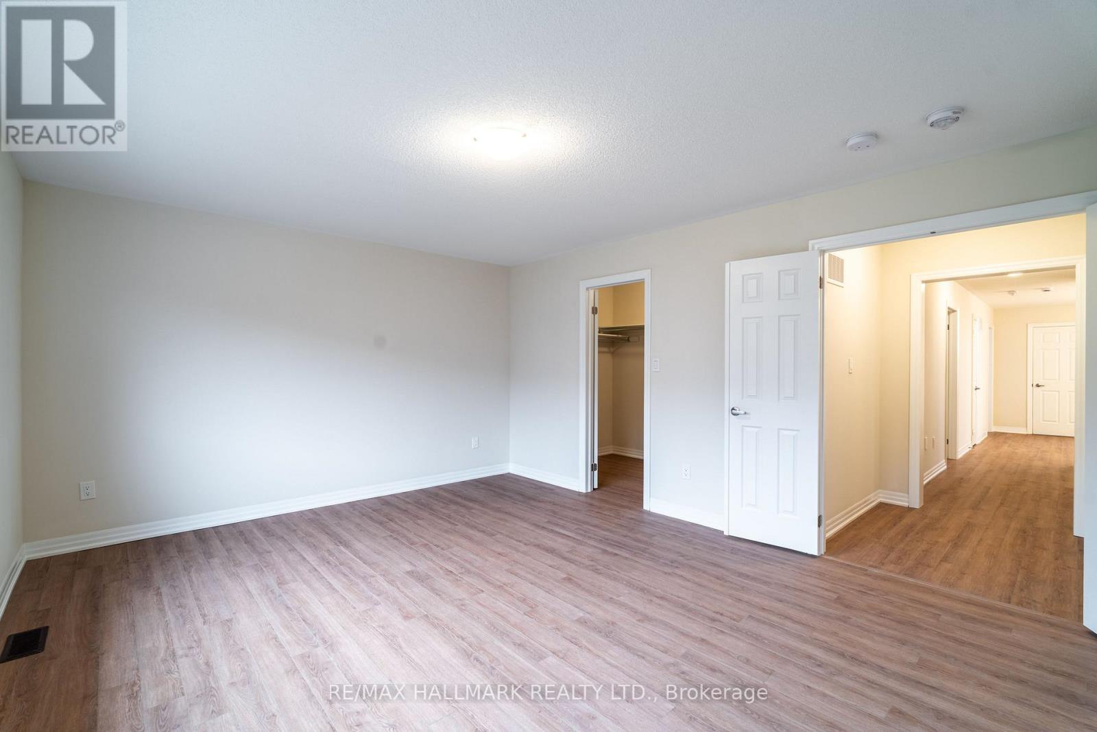 19 Stennett Drive, Georgina, Ontario  L4P 0J4 - Photo 23 - N13084554