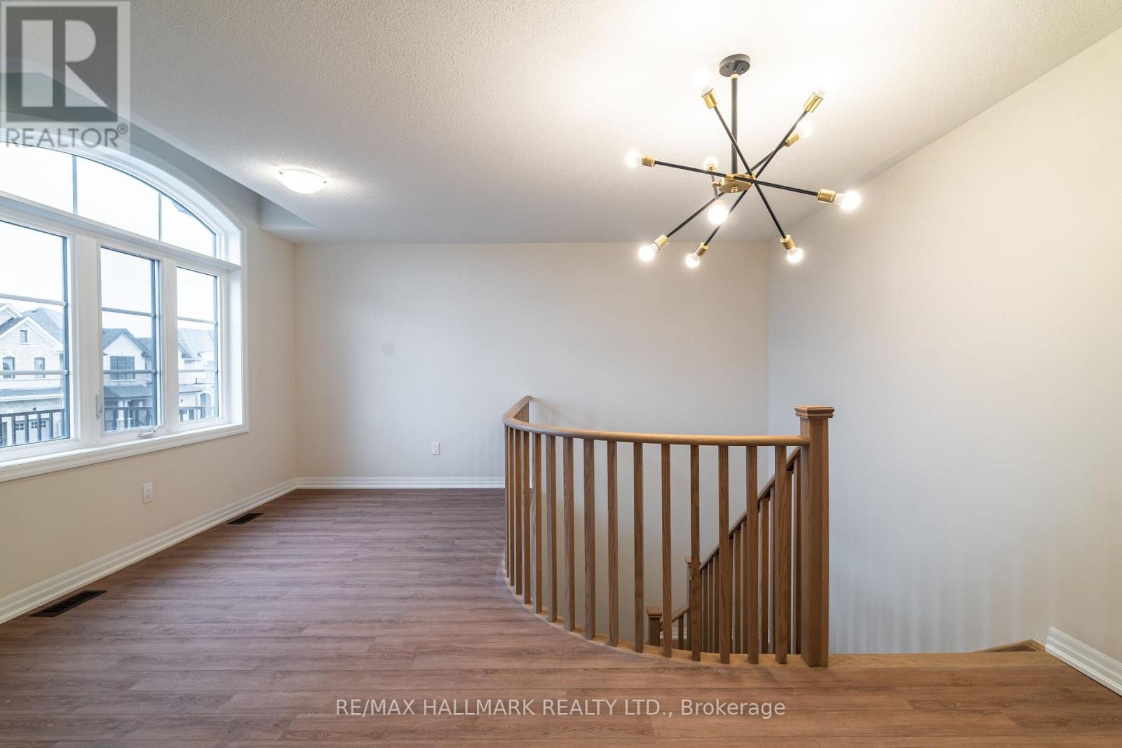 19 Stennett Drive, Georgina, Ontario  L4P 0J4 - Photo 29 - N13084554