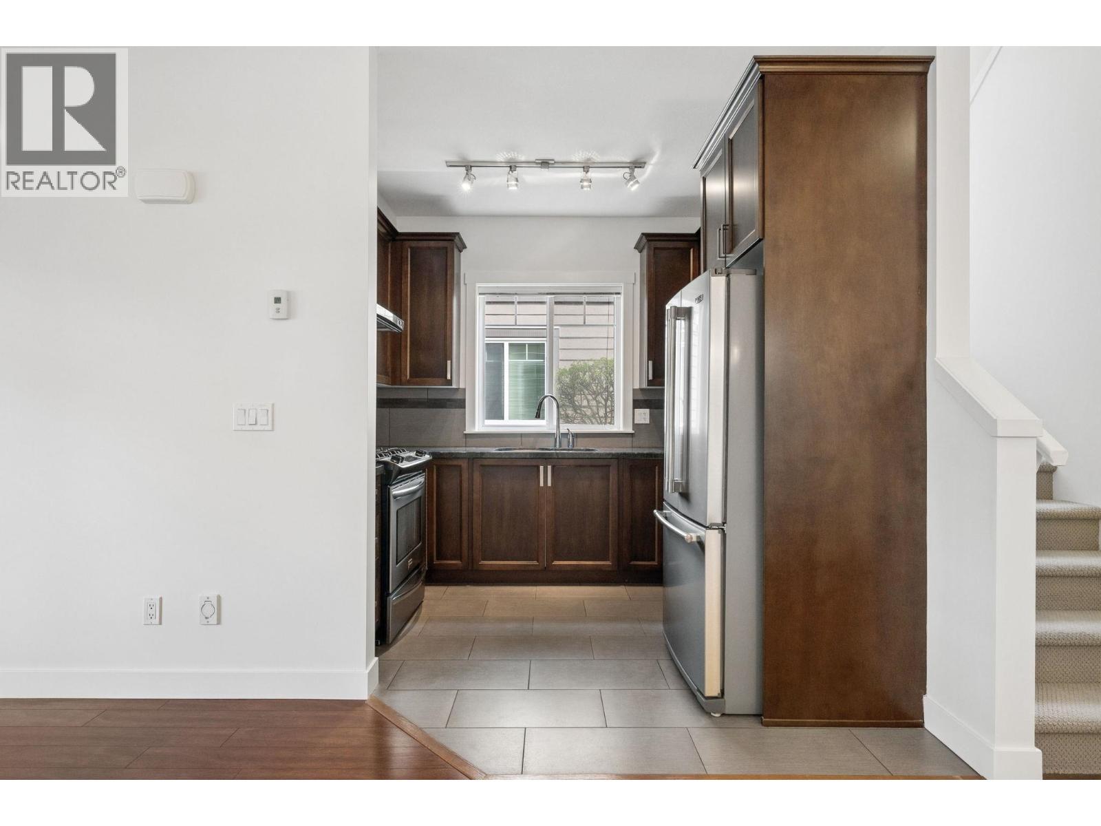 Listing Picture 20 of 39 : 15 9699 SILLS AVENUE, Richmond / 烈治文 - 魯藝地產 Yvonne Lu Group - MLS Medallion Club Member