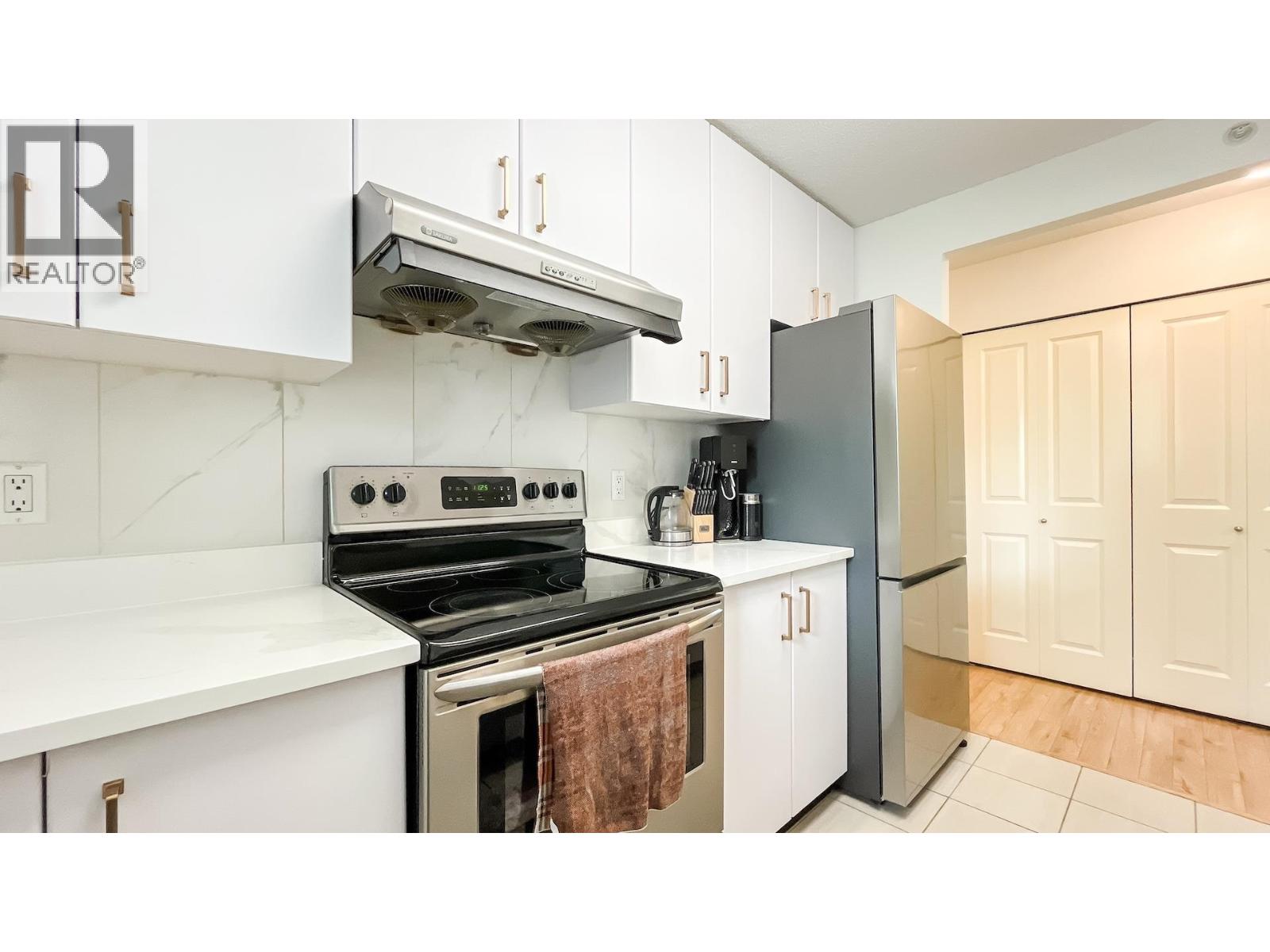 305 3638 Vanness Avenue, Vancouver, British Columbia  V5R 6H6 - Photo 8 - R3119401