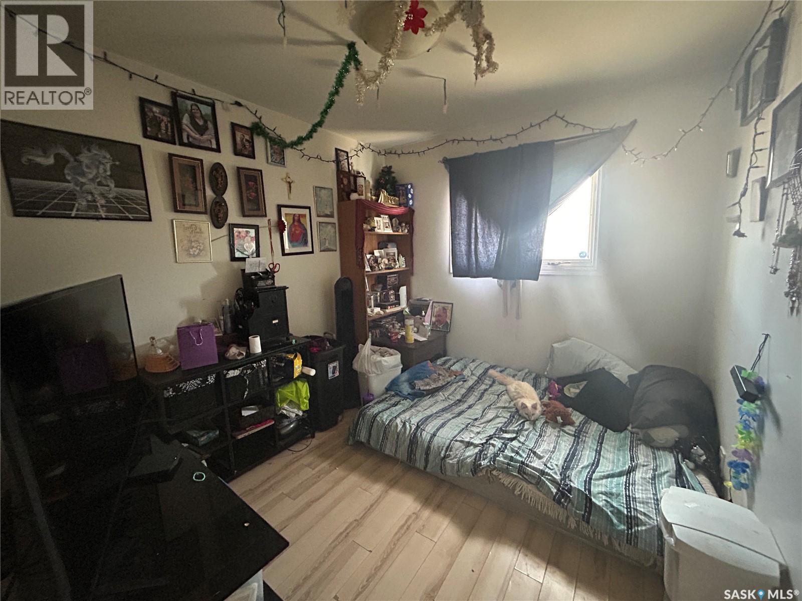 514 W Avenue S, Saskatoon, Saskatchewan  S7M 3G8 - Photo 6 - SK034887