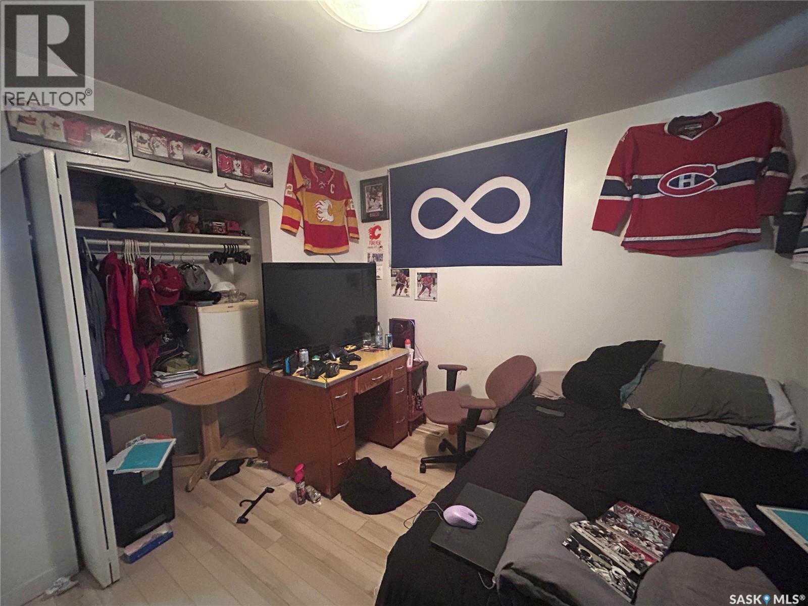 514 W Avenue S, Saskatoon, Saskatchewan  S7M 3G8 - Photo 8 - SK034887