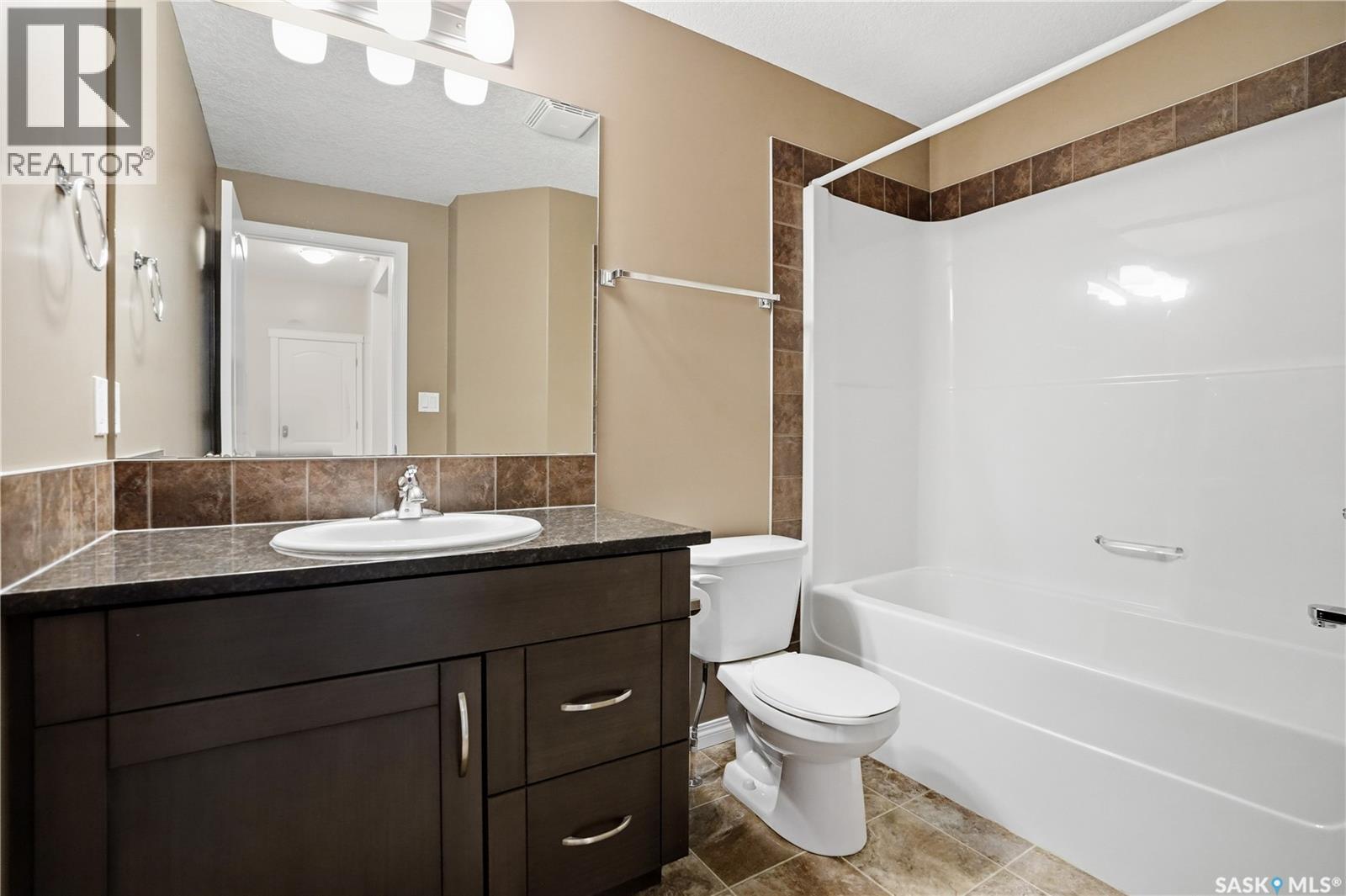 210 3818 Dewdney Avenue E, Regina, Saskatchewan  S4Z 0A6 - Photo 30 - SK034846