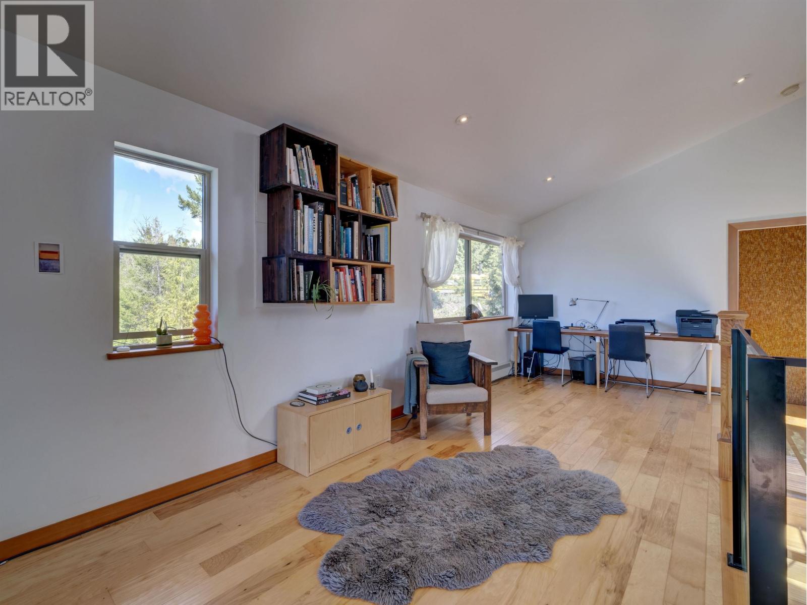 9340 Stephens Way, Halfmoon Bay, British Columbia  V7Z 1G9 - Photo 24 - R3118637