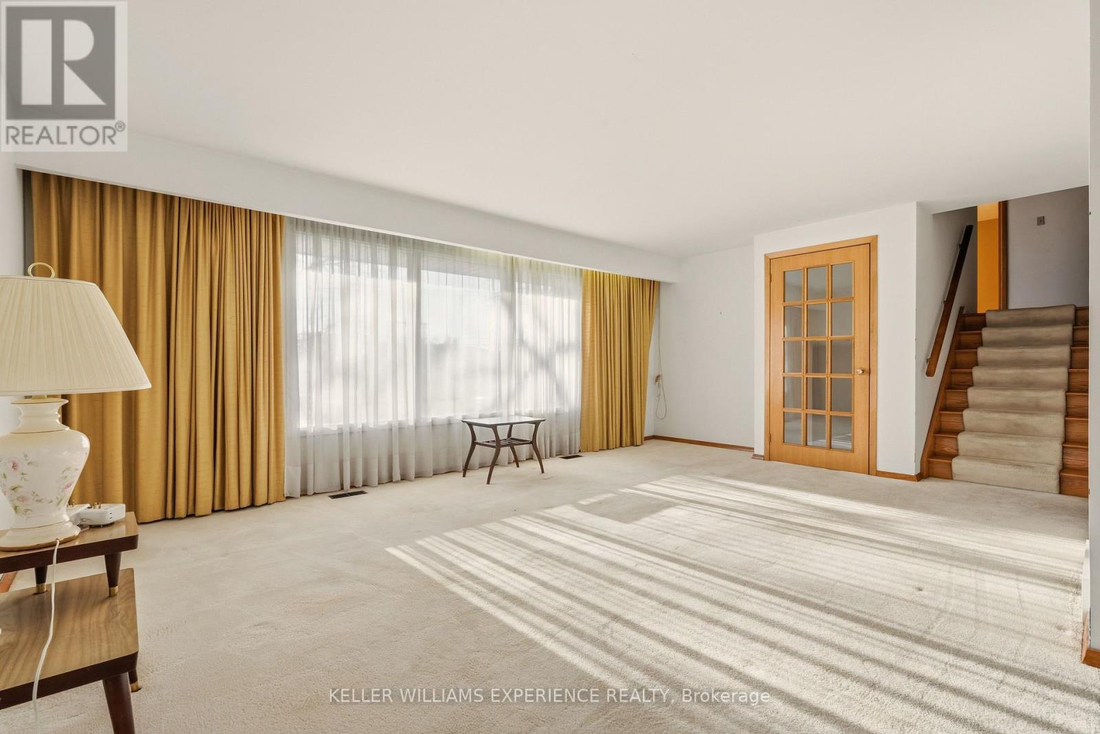 48 Cundles Road E, Barrie, Ontario  L4M 2Z7 - Photo 7 - S13084350