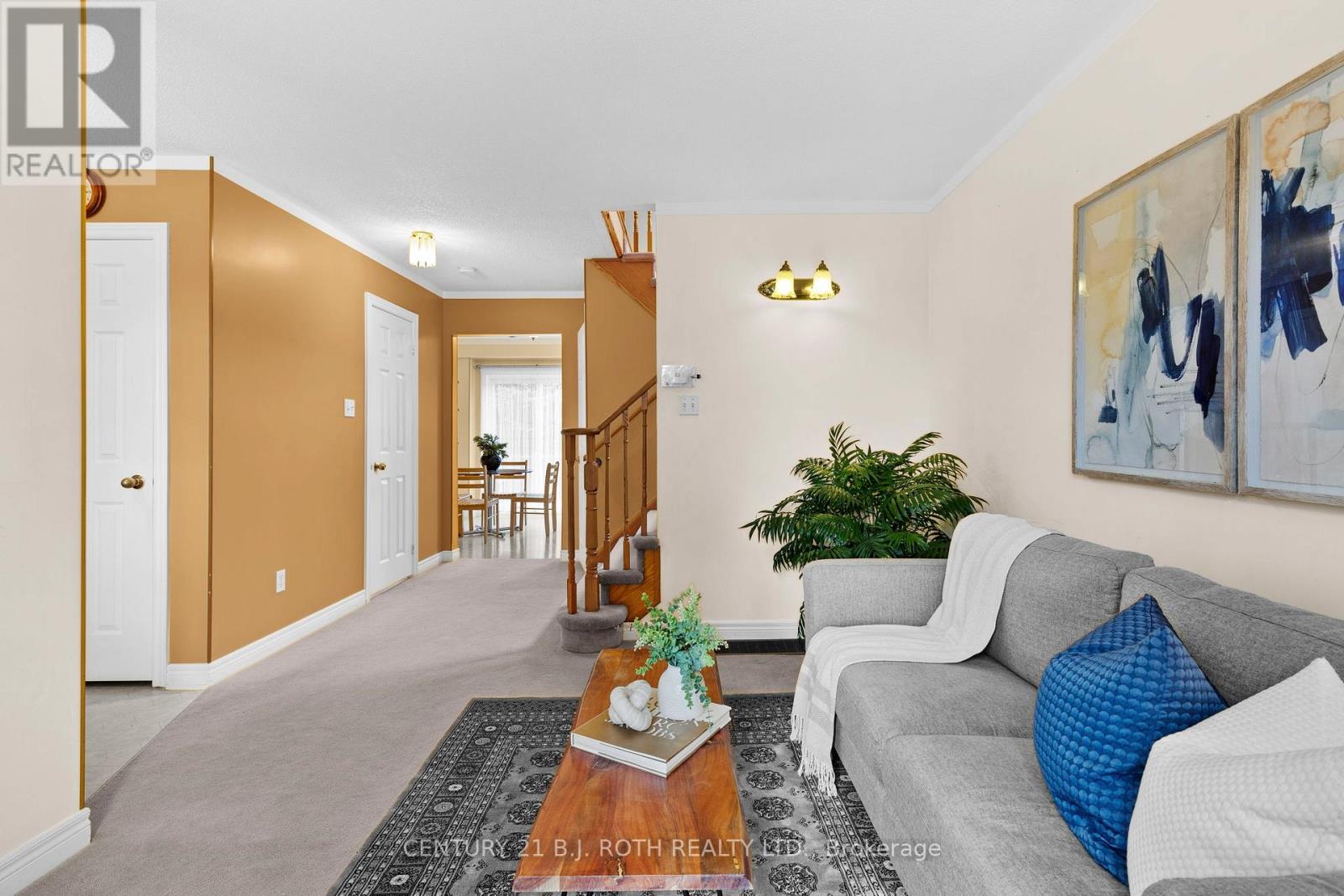 119 Holly Meadow Road, Barrie (Holly), Ontario  L4N 9Z6 - Photo 8 - S13084574