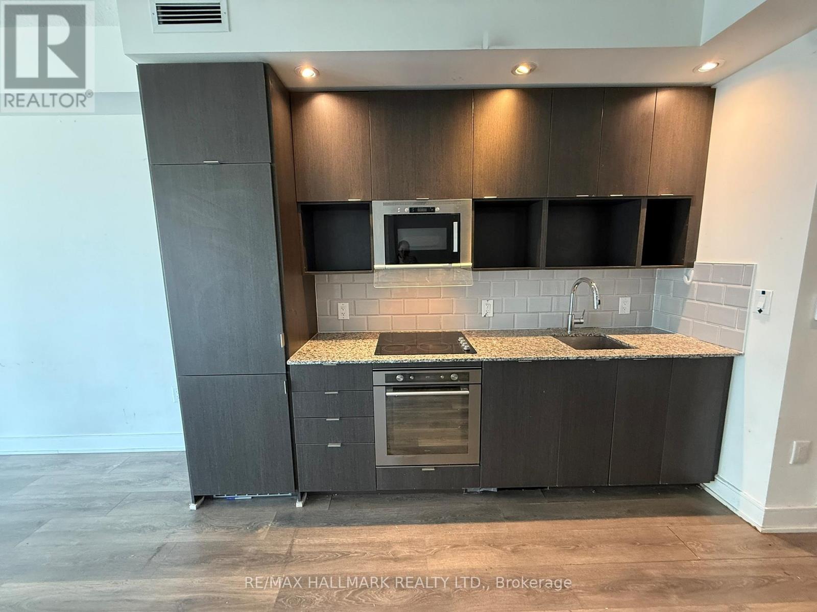 2604 - 89 Mcgill Street, Toronto, Ontario  M5B 1H5 - Photo 11 - C12900058