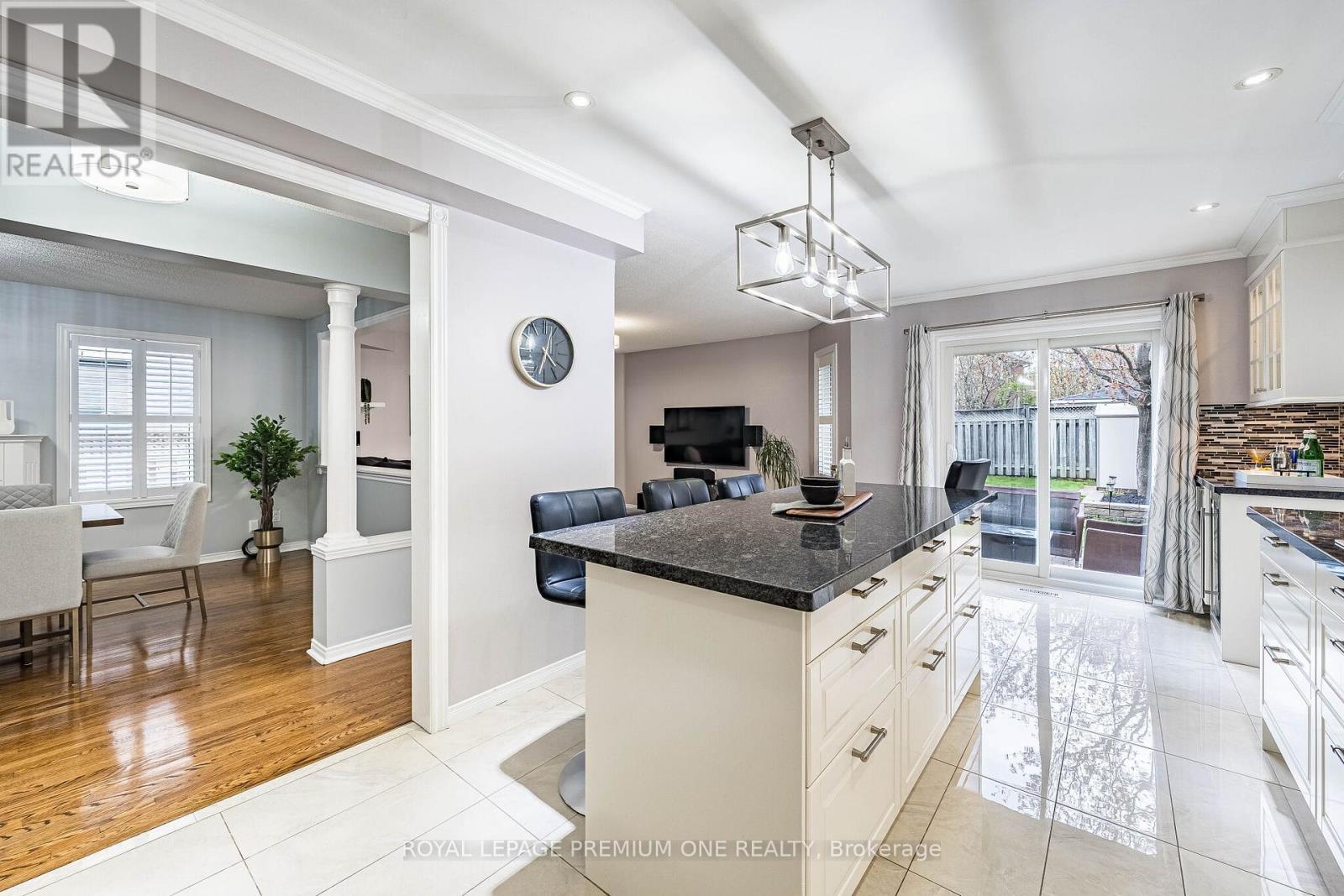 109 Kirkbride Crescent, Vaughan, Ontario  L6A 2J6 - Photo 12 - N13083398