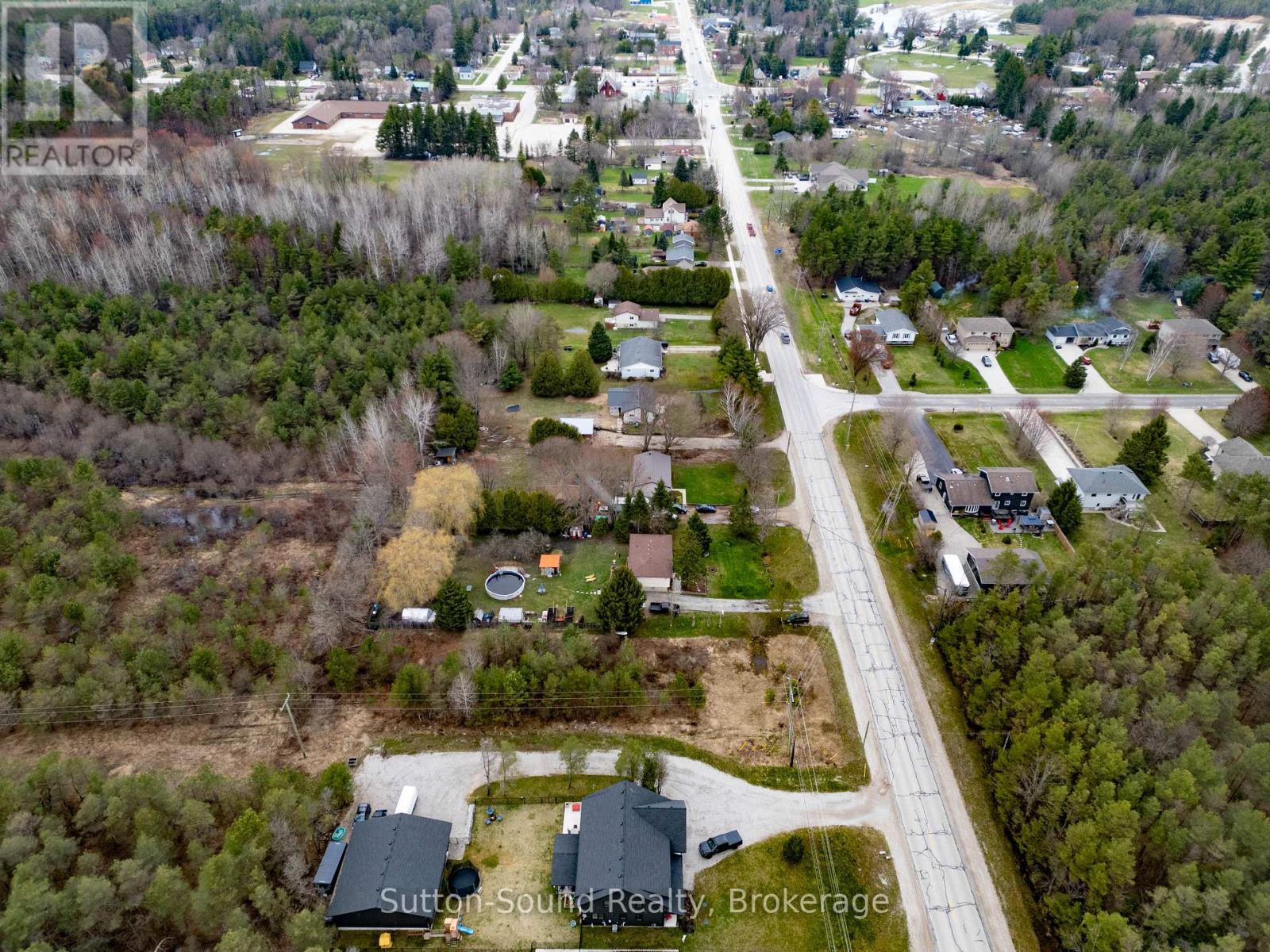 240 Bruce Street, South Bruce Peninsula, Ontario  N0H 1P0 - Photo 48 - X13010916