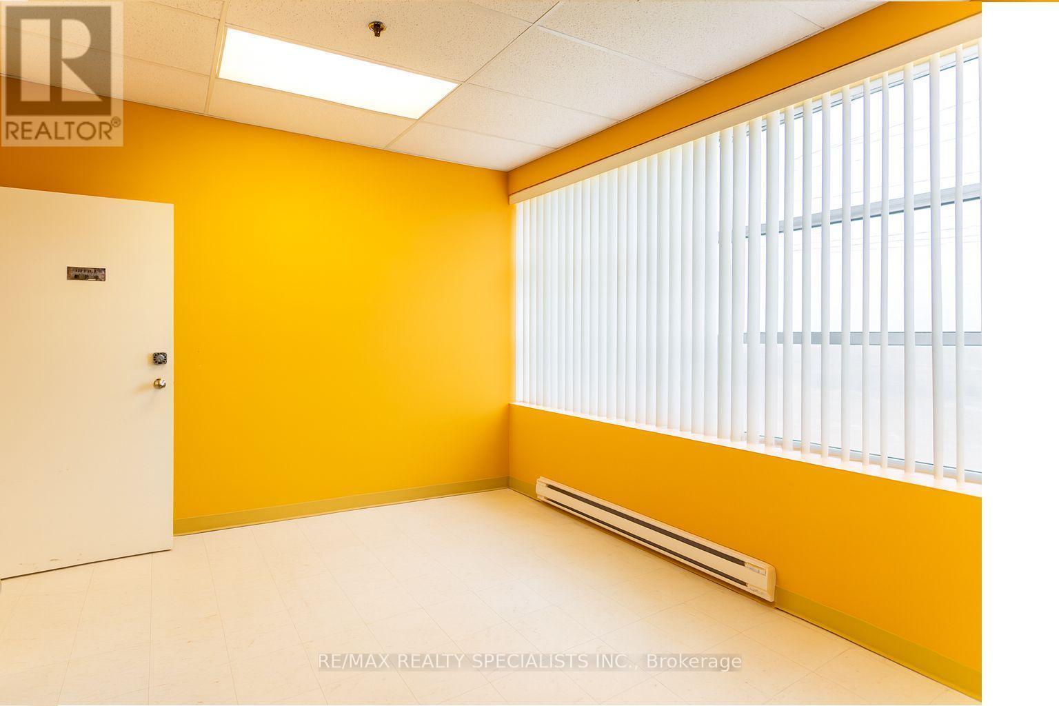 320,321,322,323 & 325 - 1550 South Gateway Road, Mississauga, Ontario  L4W 5G6 - Photo 34 - W13080882