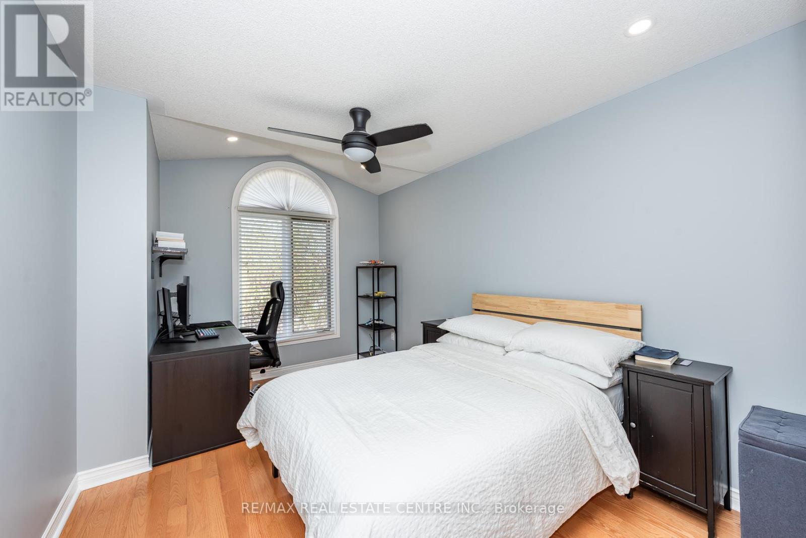 3408 Trelawny Circle, Mississauga, Ontario  L5N 6N6 - Photo 23 - W13084230