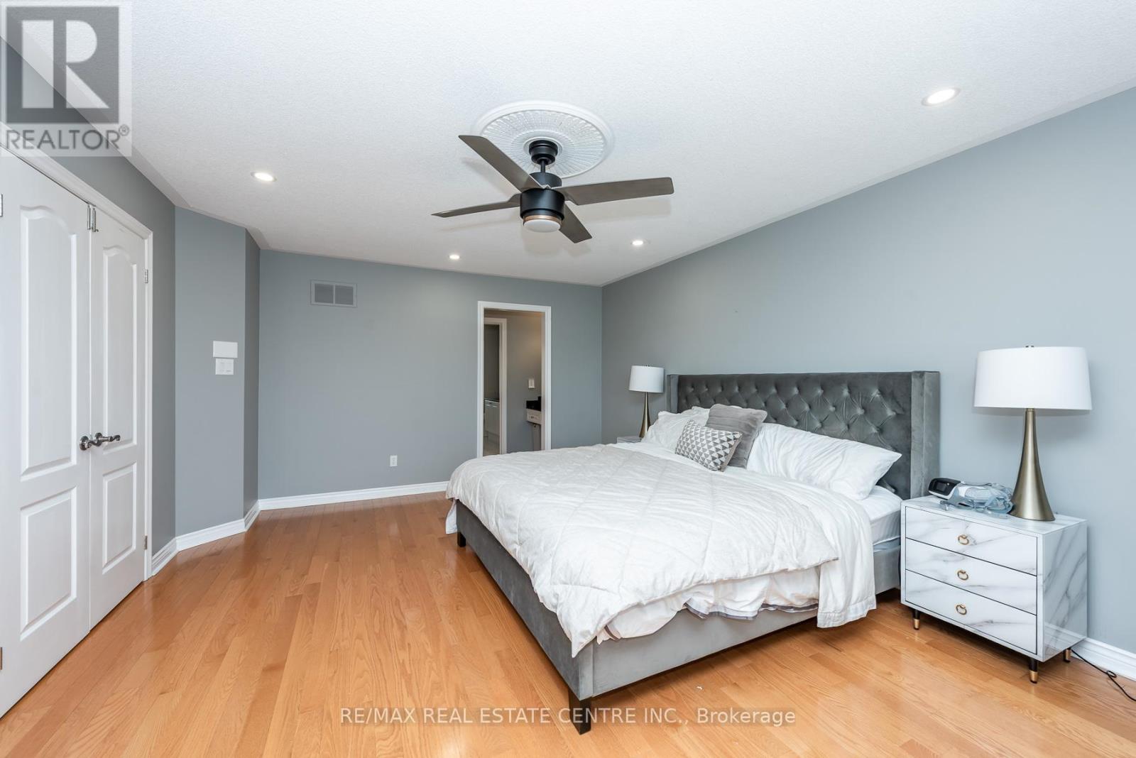 3408 Trelawny Circle, Mississauga, Ontario  L5N 6N6 - Photo 30 - W13084230