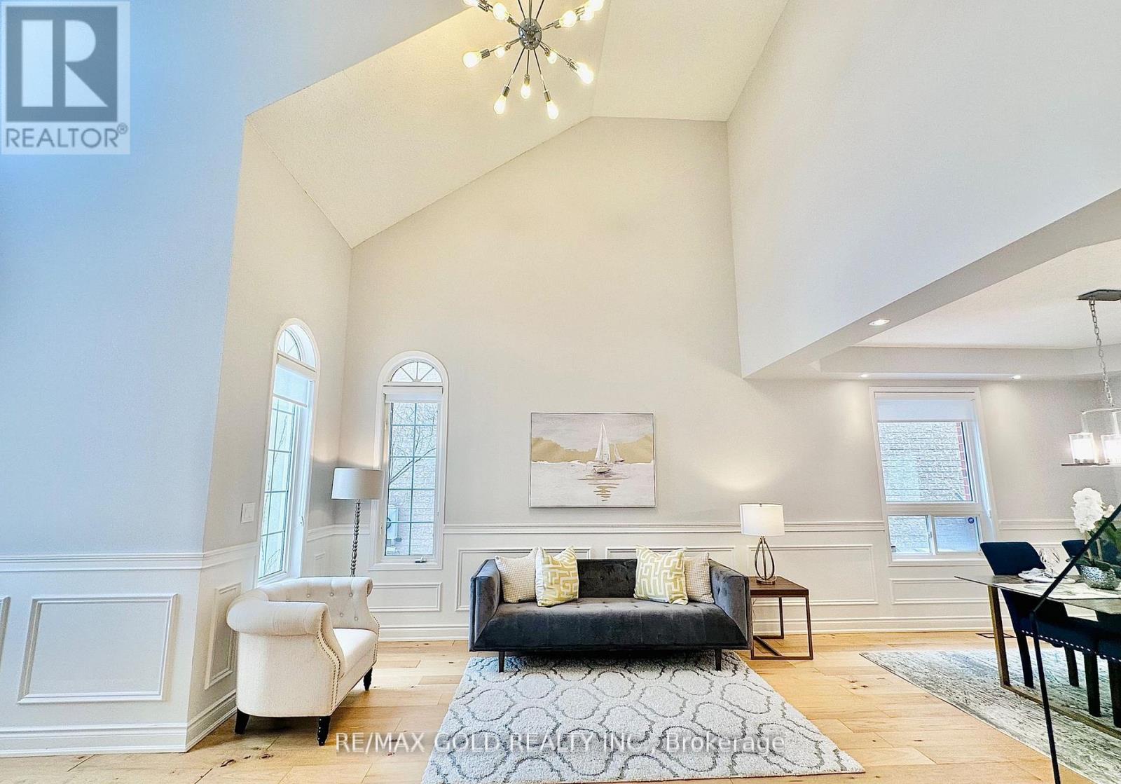 2293 Woodcrest Drive, Oakville, Ontario  L6M 4C5 - Photo 7 - W13084240