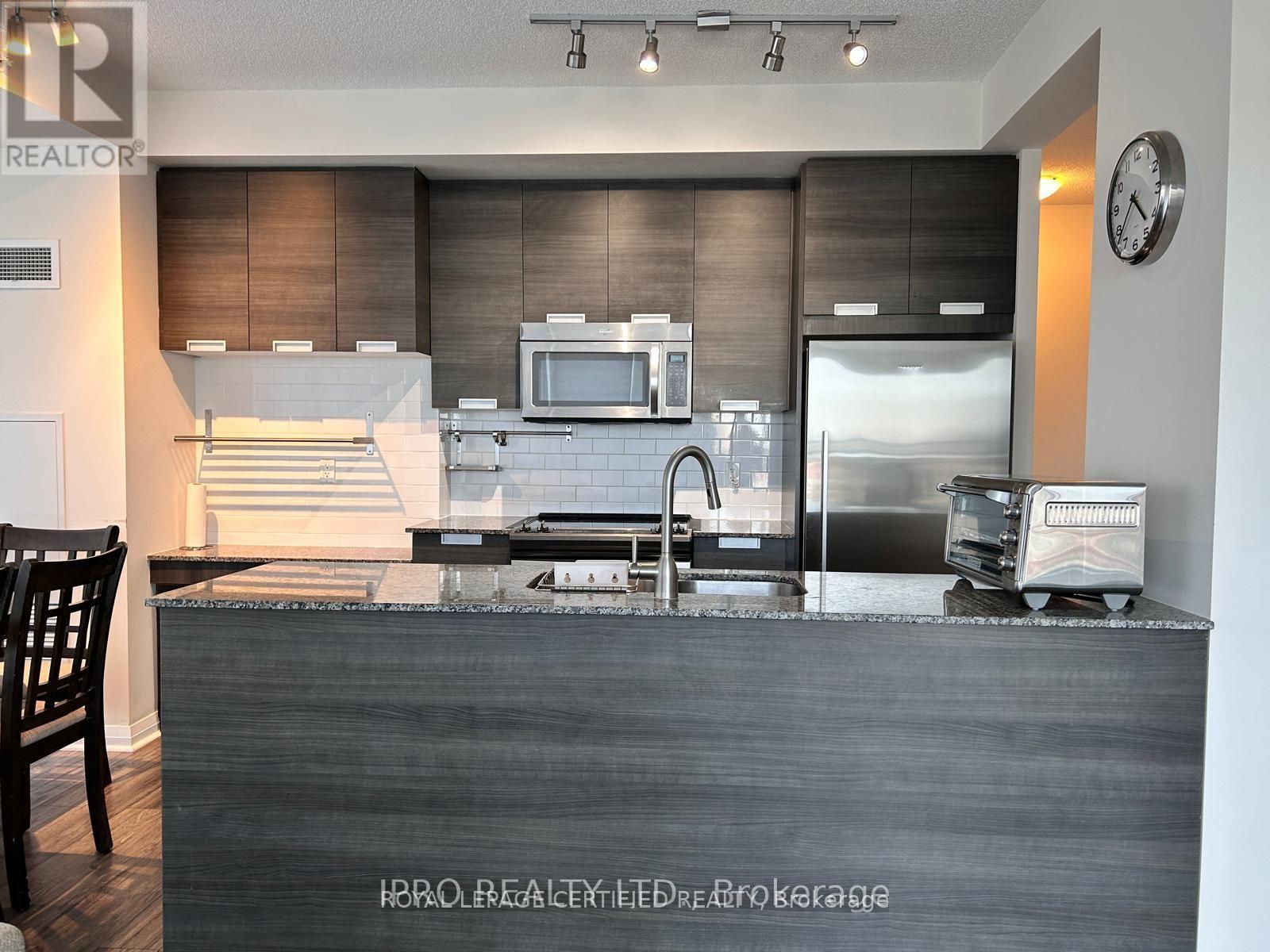 507 - 55 Eglinton Avenue W, Mississauga, Ontario  L5R 0E4 - Photo 3 - W13084270