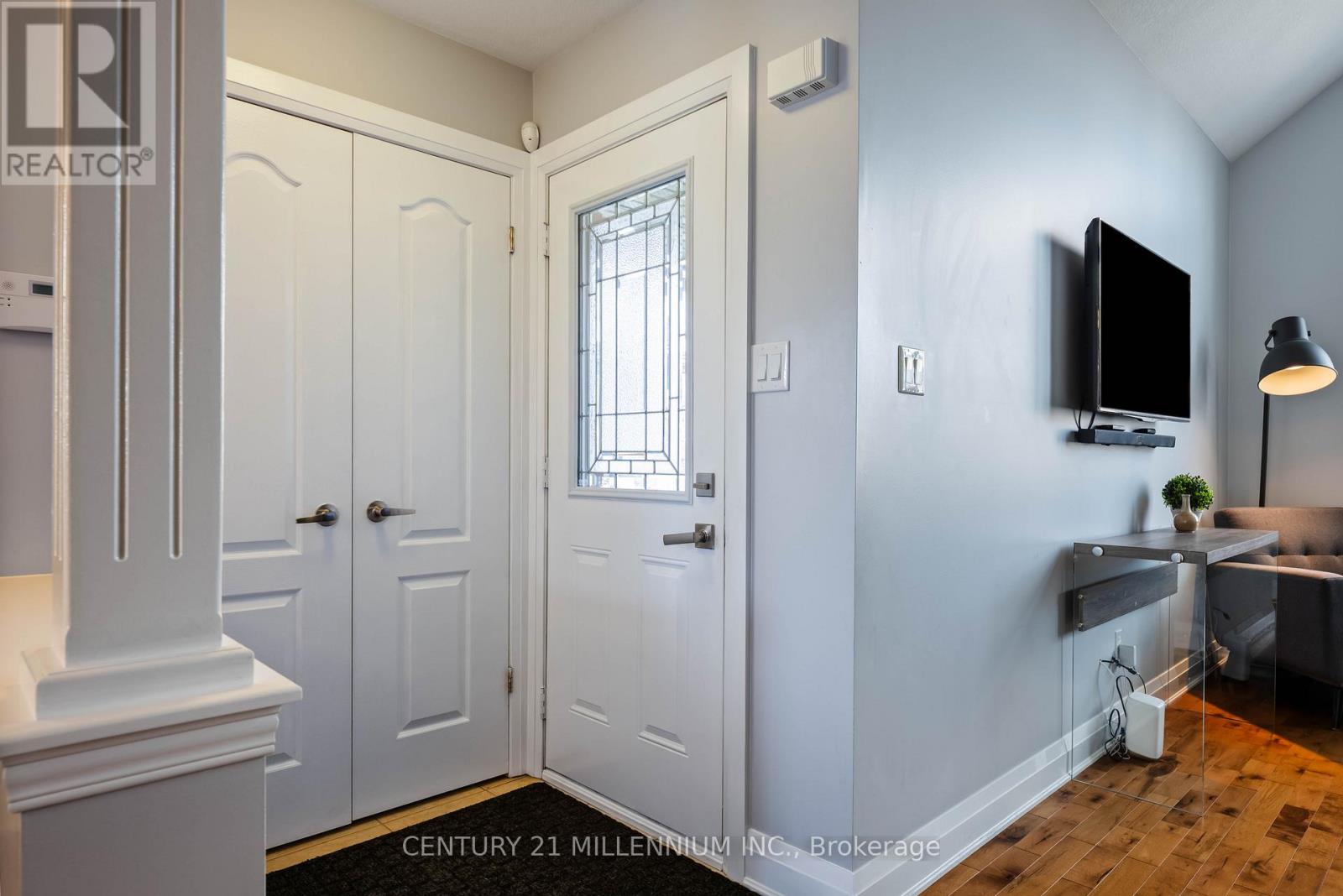 55 Mcmaster Road, Orangeville, Ontario  L9W 5K8 - Photo 4 - W13084282