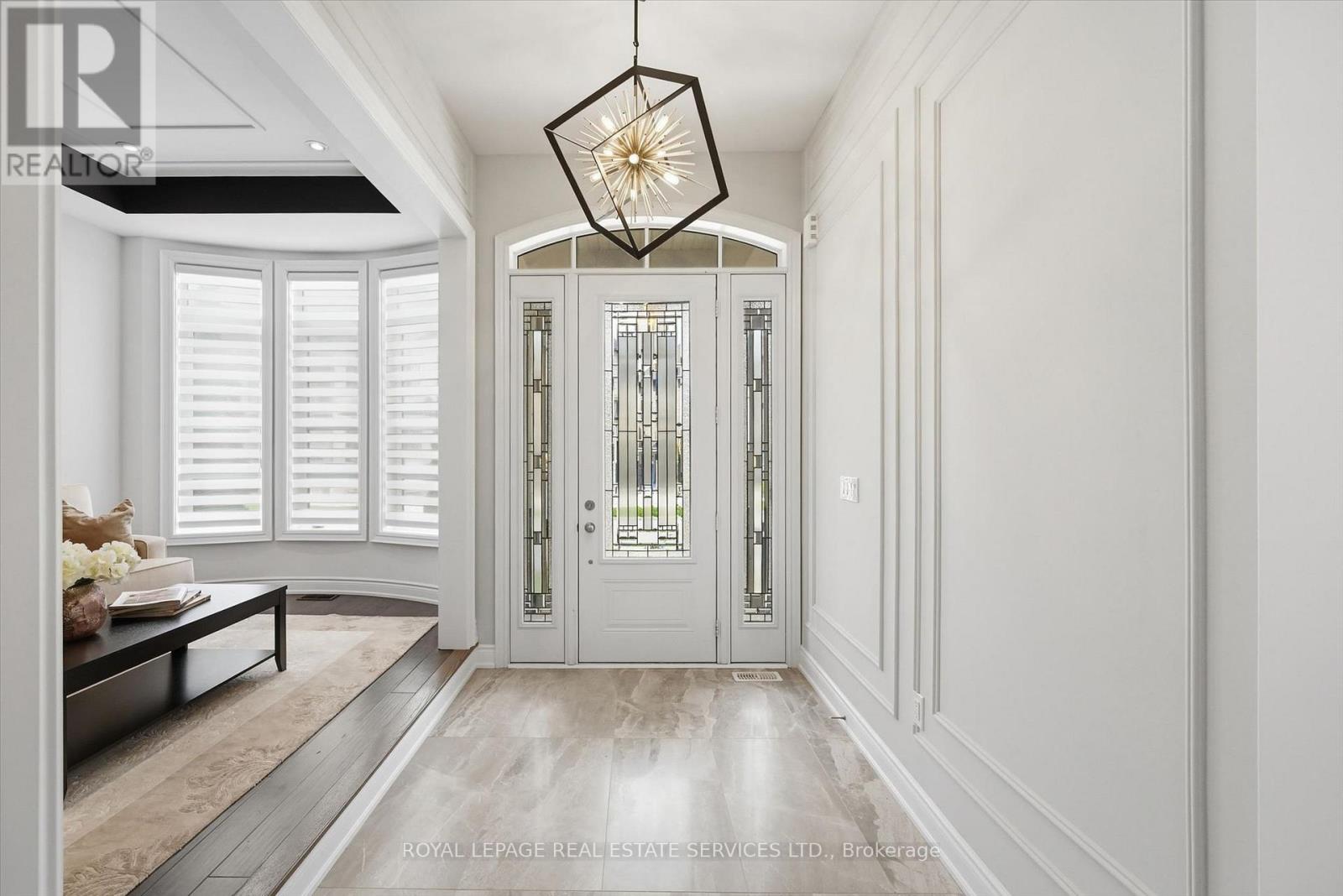 3171 Daniel Way, Oakville, Ontario  L6H 0V1 - Photo 4 - W13084312