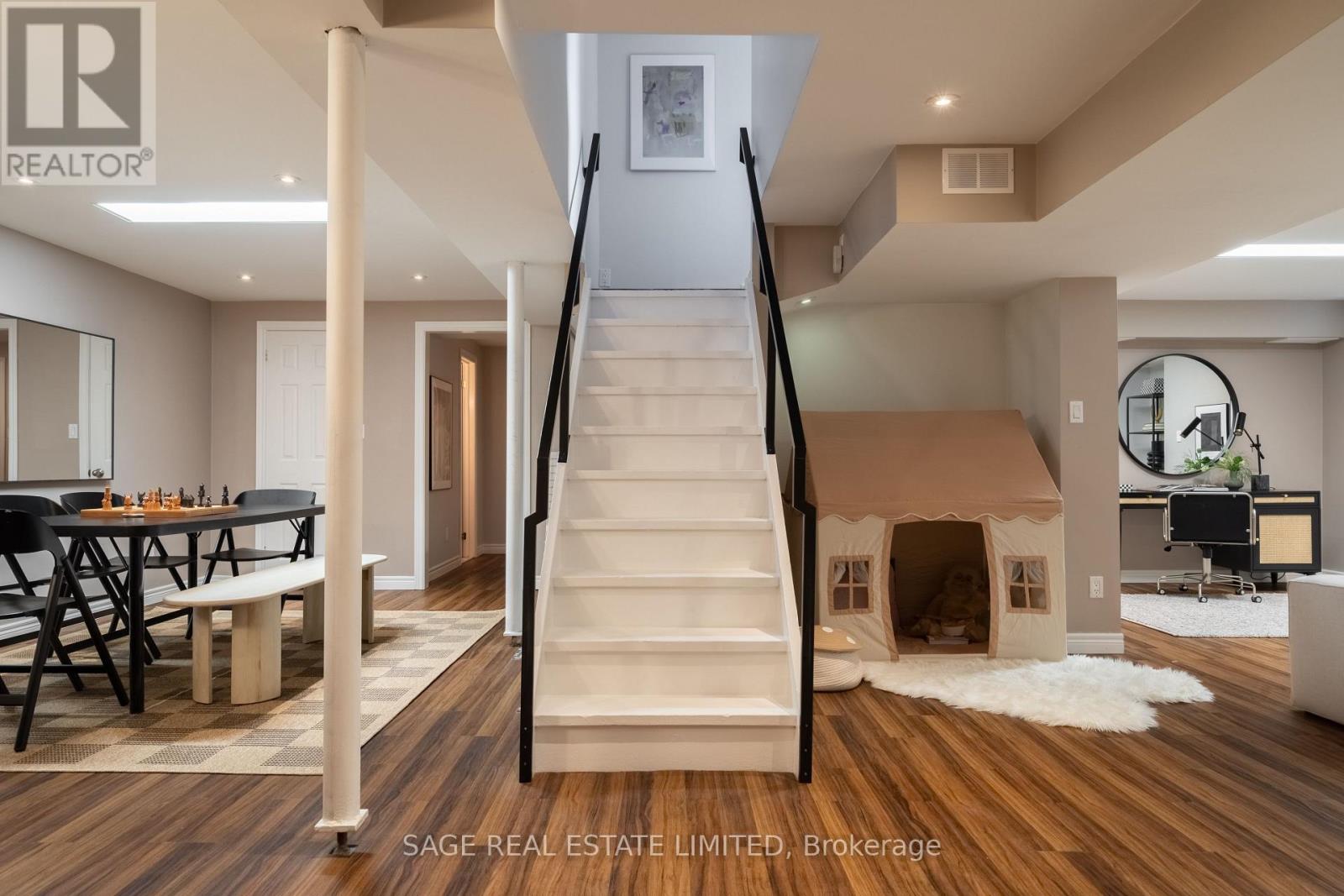 1017 Ceremonial Drive, Mississauga, Ontario  L5R 2Z8 - Photo 30 - W13084370