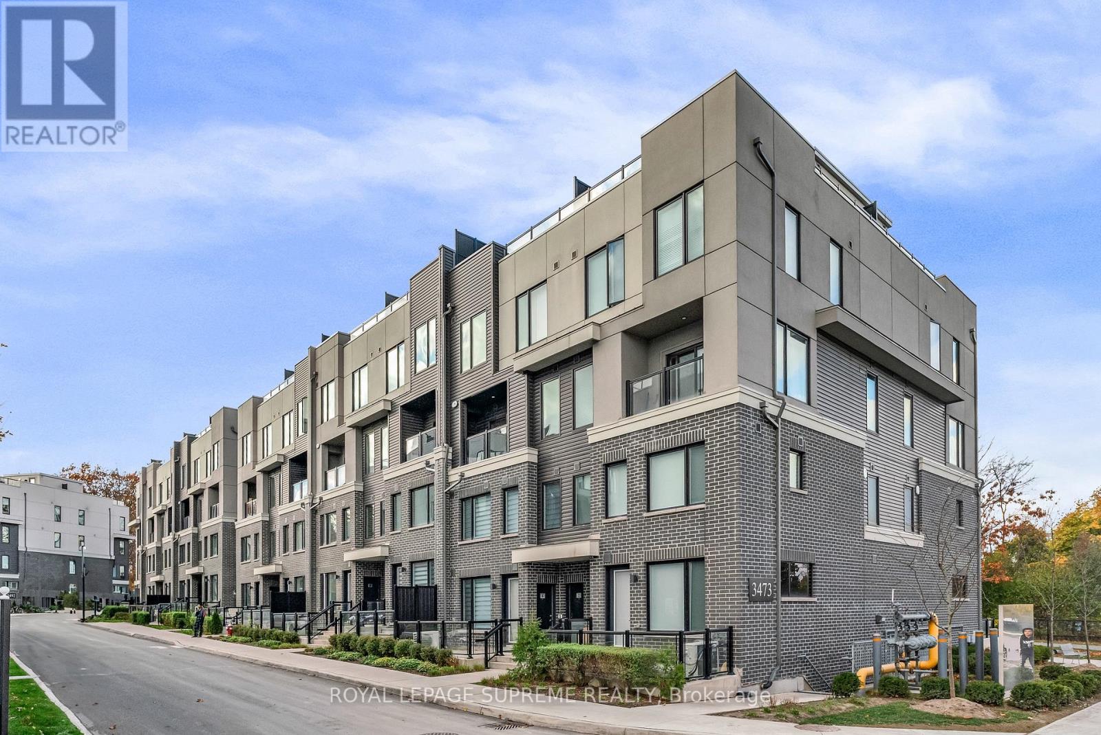 5 - 3473 WIDDICOMBE WAY, Mississauga, Ontario