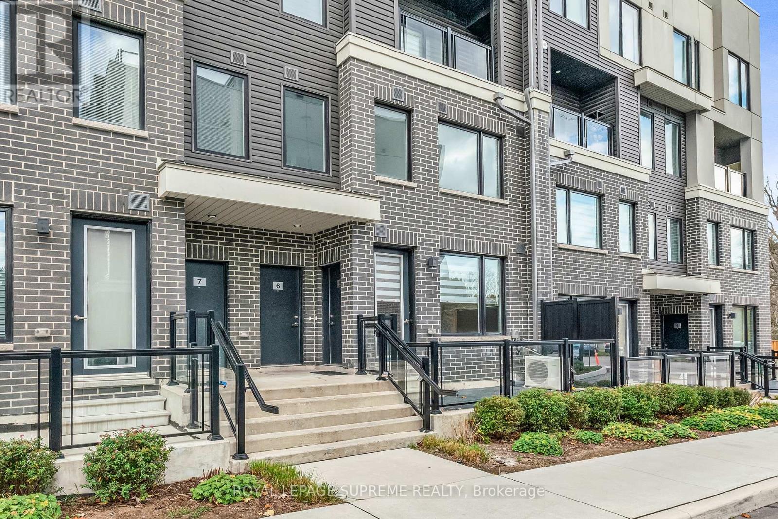 5 - 3473 Widdicombe Way, Mississauga, Ontario  L5L 2M5 - Photo 3 - W13084426
