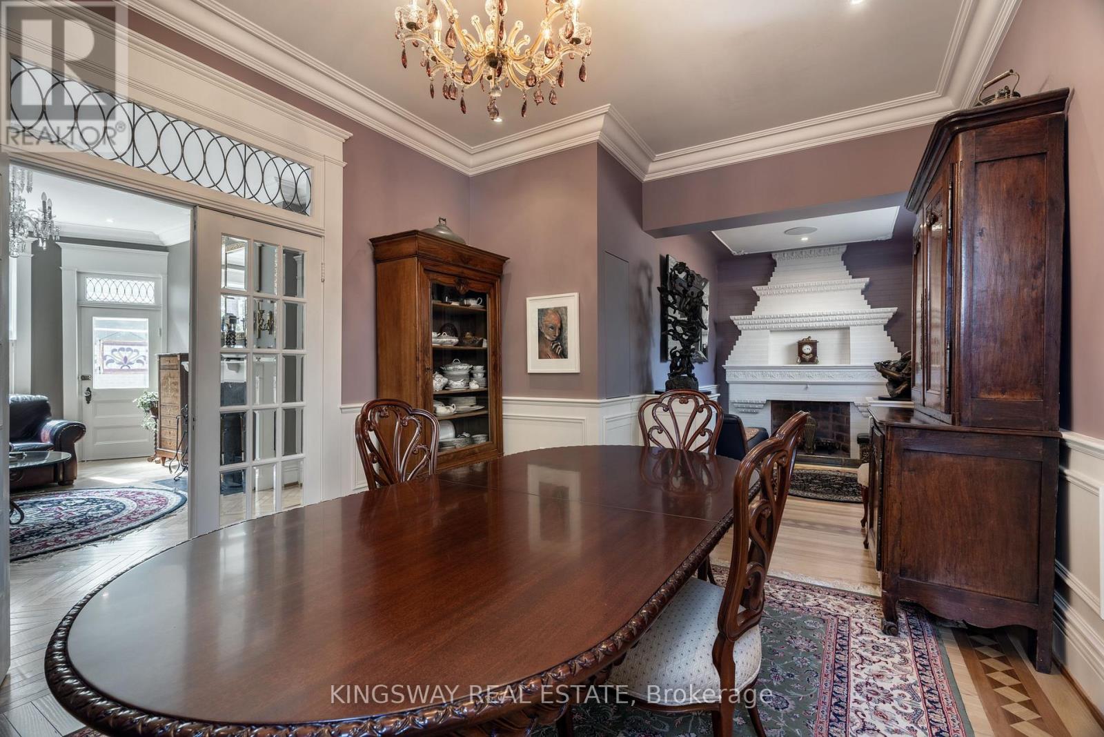 166 High Park Avenue, Toronto, Ontario  M6P 2S4 - Photo 8 - W13084450