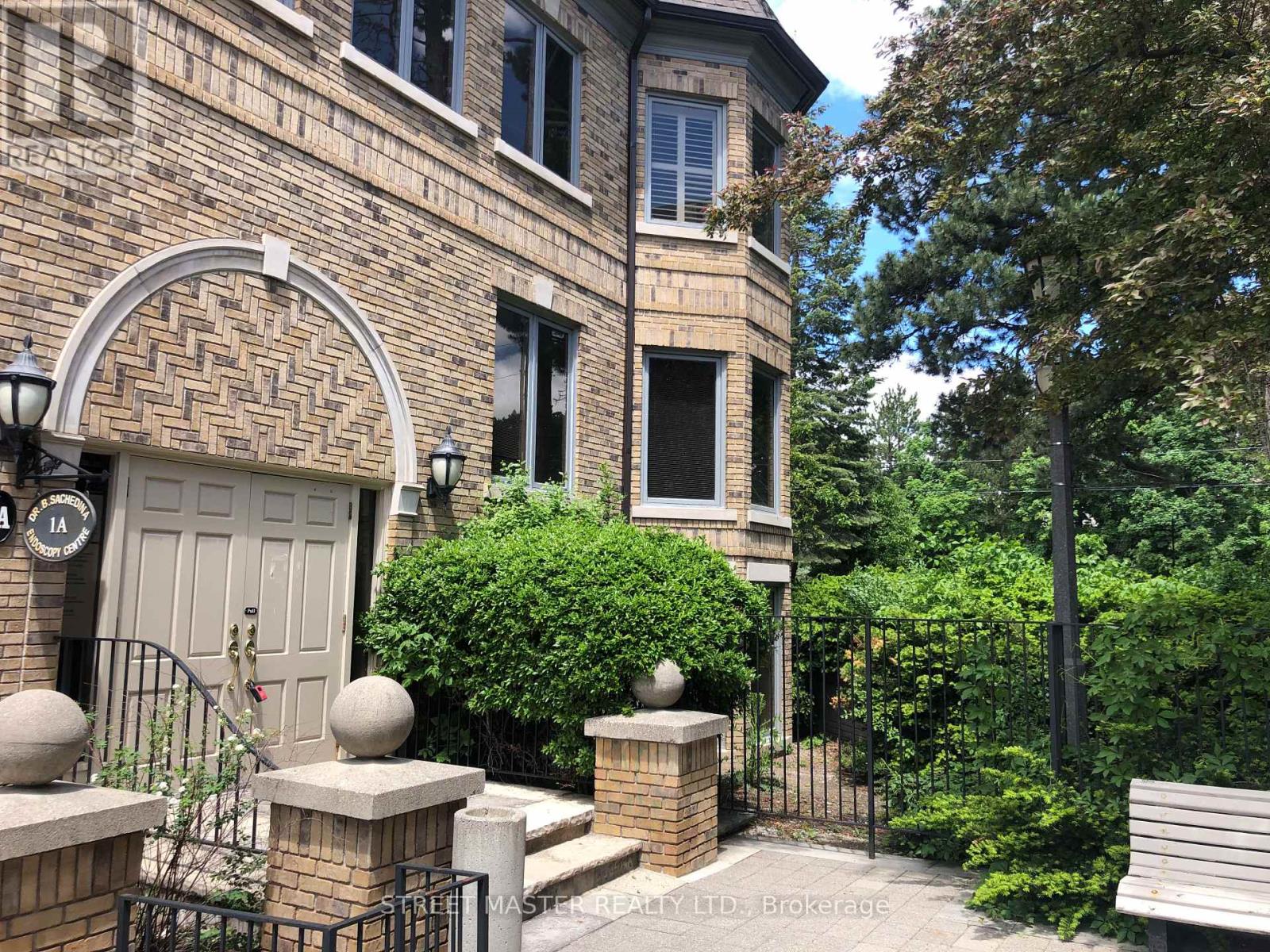 200 - 1a Conestoga Drive, Brampton, Ontario  L6Z 4N5 - Photo 5 - W13084538