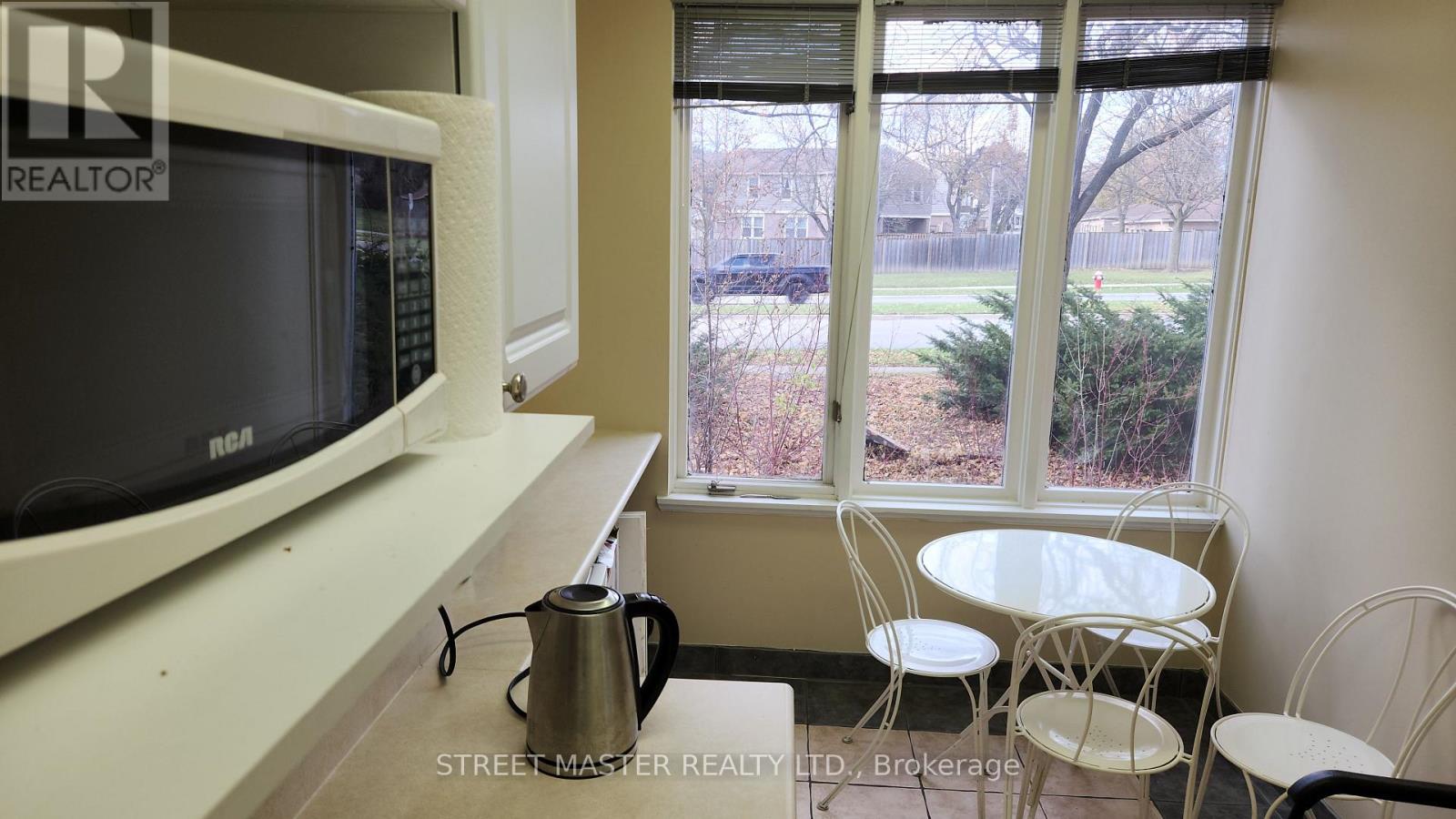 200 - 1a Conestoga Drive, Brampton, Ontario  L6Z 4N5 - Photo 9 - W13084538