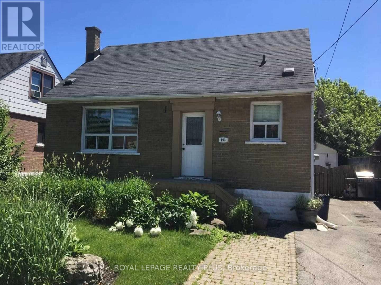 LOWER - 193 EAST 12 STREET, Hamilton, Ontario