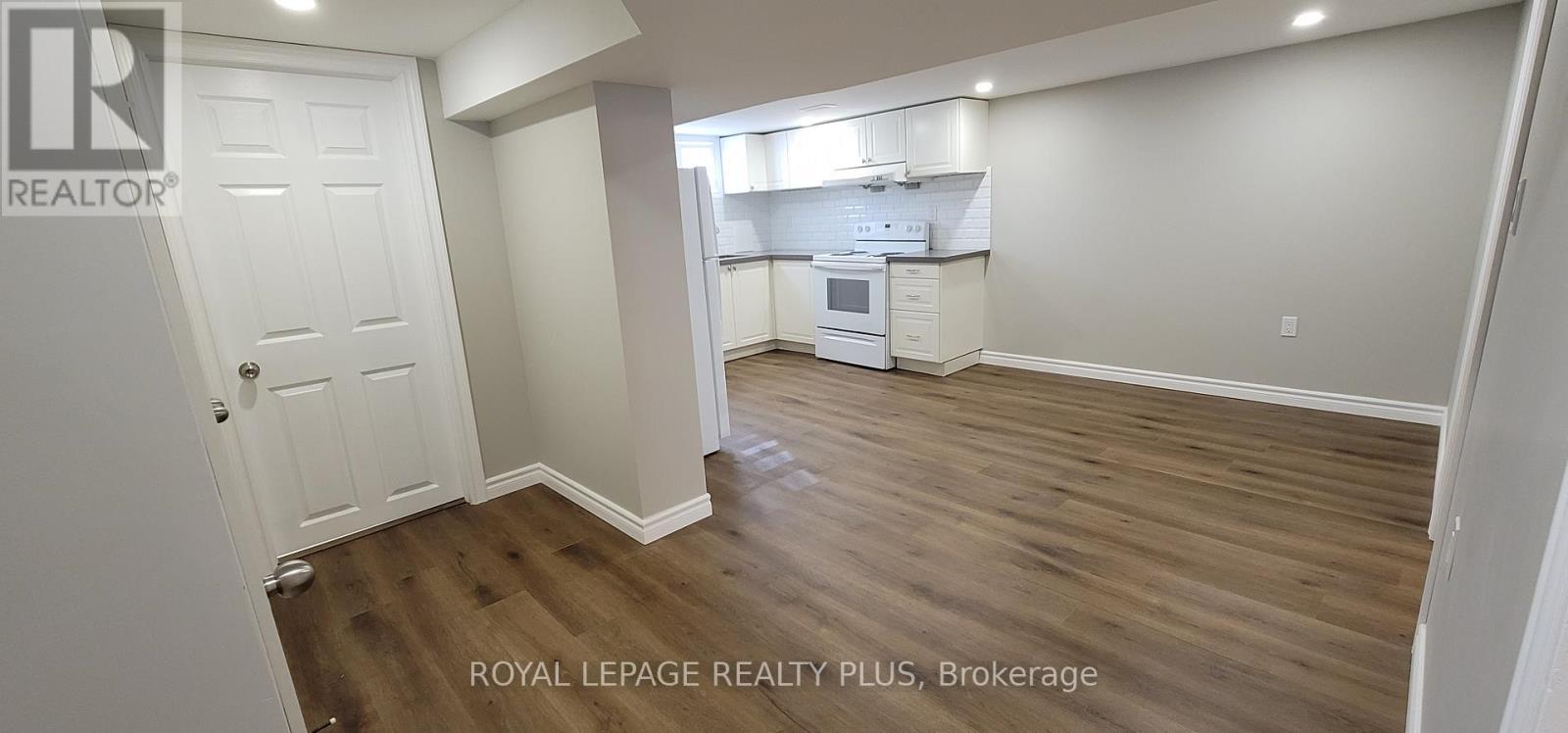 Lower - 193 East 12 Street, Hamilton, Ontario  L9A 3X5 - Photo 7 - X13084236