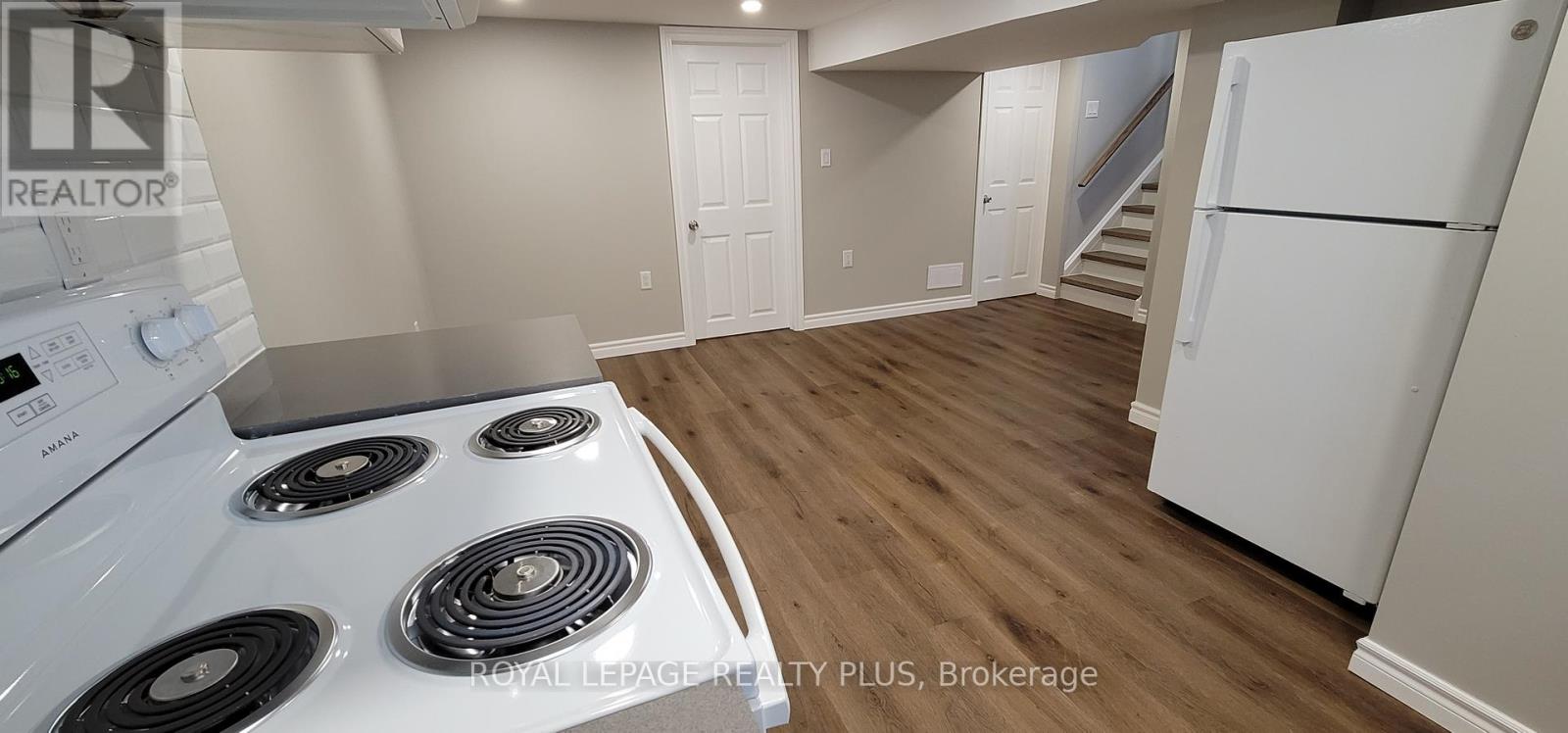 Lower - 193 East 12 Street, Hamilton, Ontario  L9A 3X5 - Photo 9 - X13084236