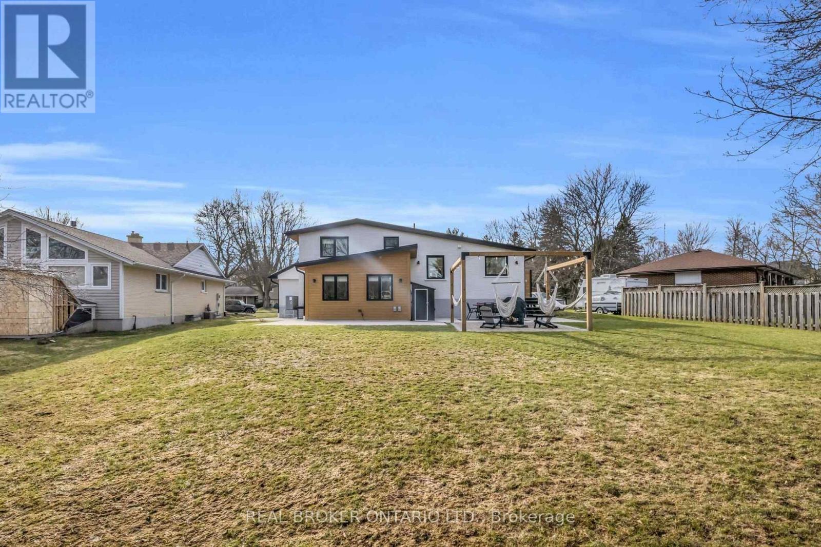17 Bluebird Place, Woolwich, Ontario  N3B 1W7 - Photo 45 - X13084446