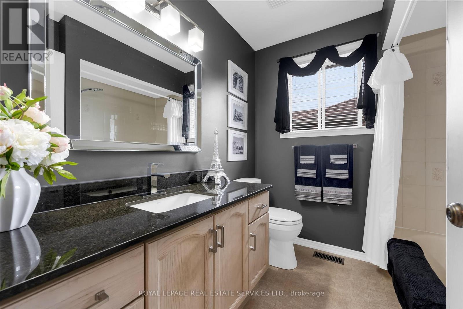 67 Loneoak Crescent, Hamilton, Ontario  L8J 2T9 - Photo 19 - X13084490